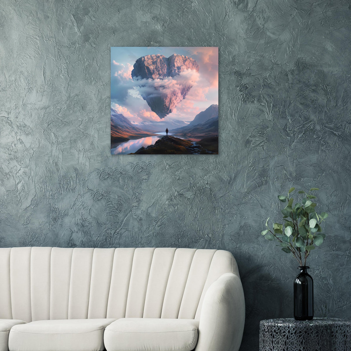 Quadratisches Poster mit schwebendem Felsherz über Bergsee in kühlen Blau-Tönen