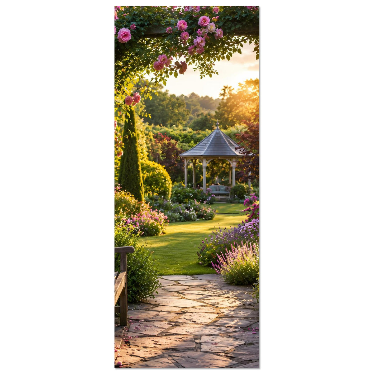 Gartenweg-Poster (vertikal) mit Blütenbogen, Wegpflaster und Gartenlaube im Sonnenlicht