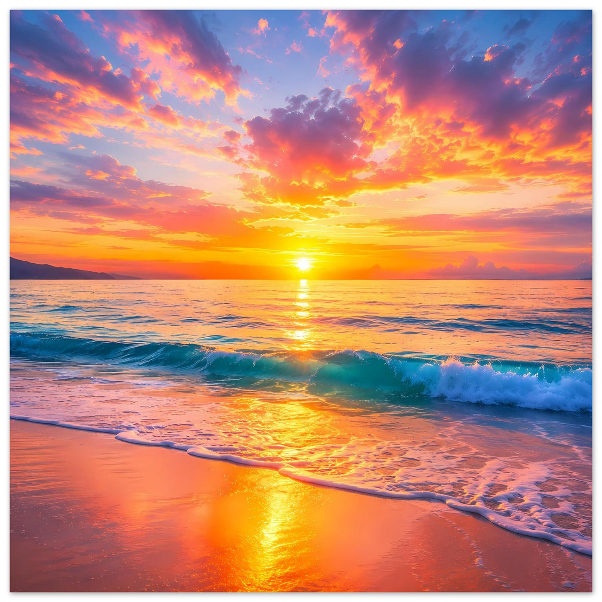 Strandposter im Querformat: Sonnenuntergang über dem Ozean, Reflexe auf nassem Sand.