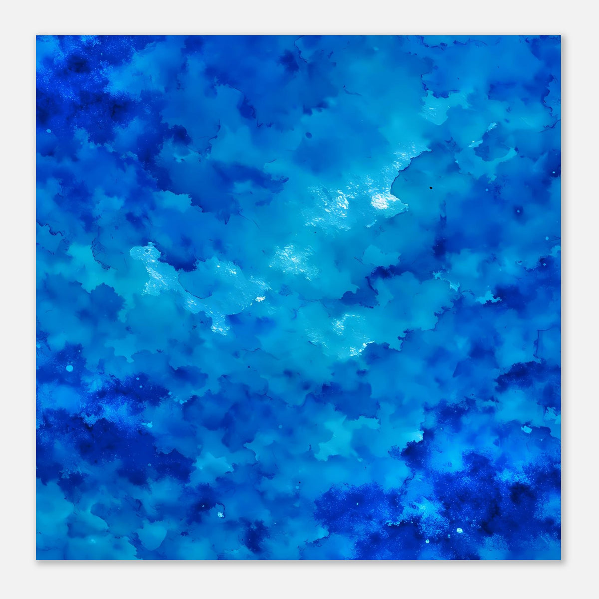 Quadratisches blaues Kunstposter mit Wolkenoptik, Sprenkeln und Lichtreflex