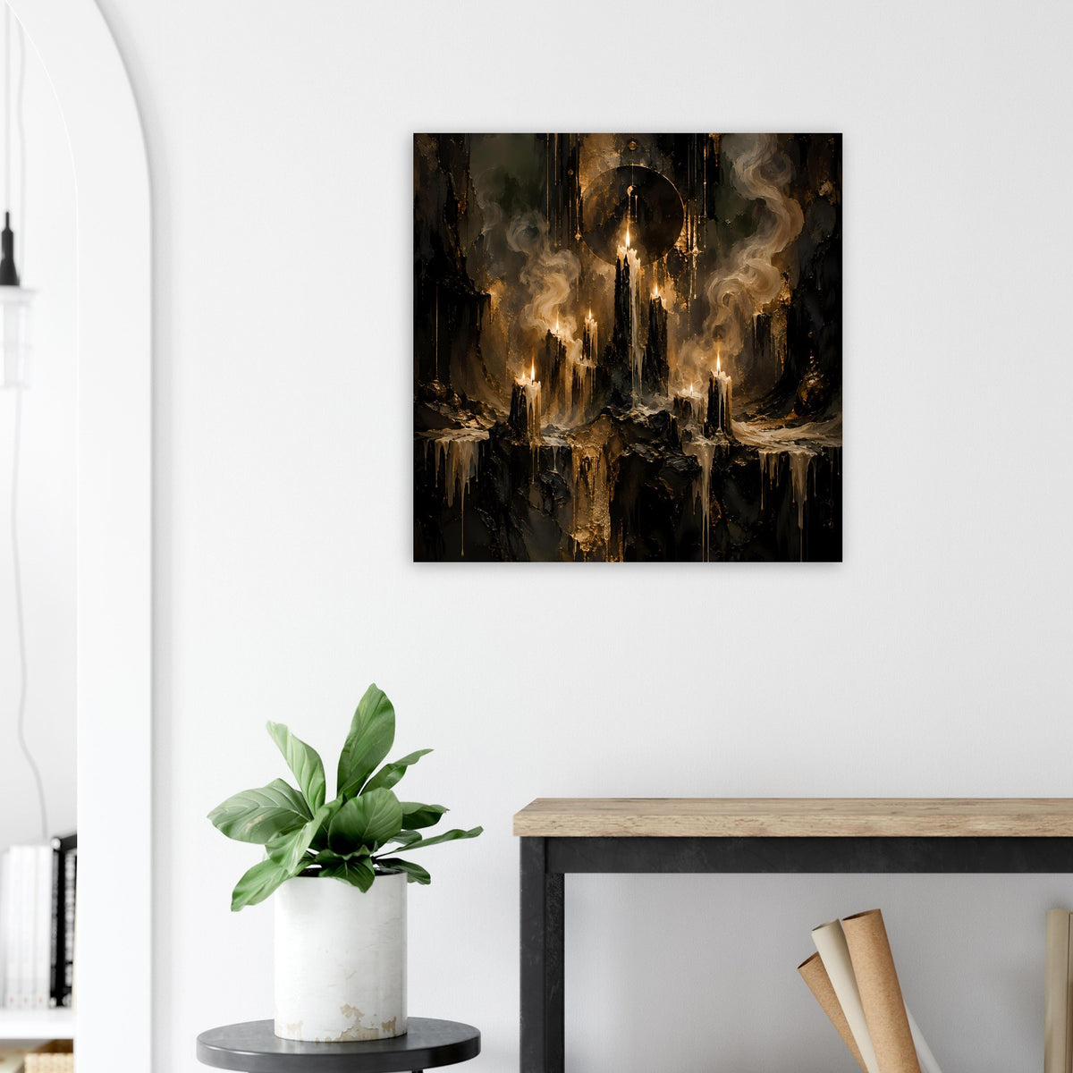 Quadratisches Poster mit dramatischer Kerzenansicht: goldene Flammen zwischen Rauchwolken.