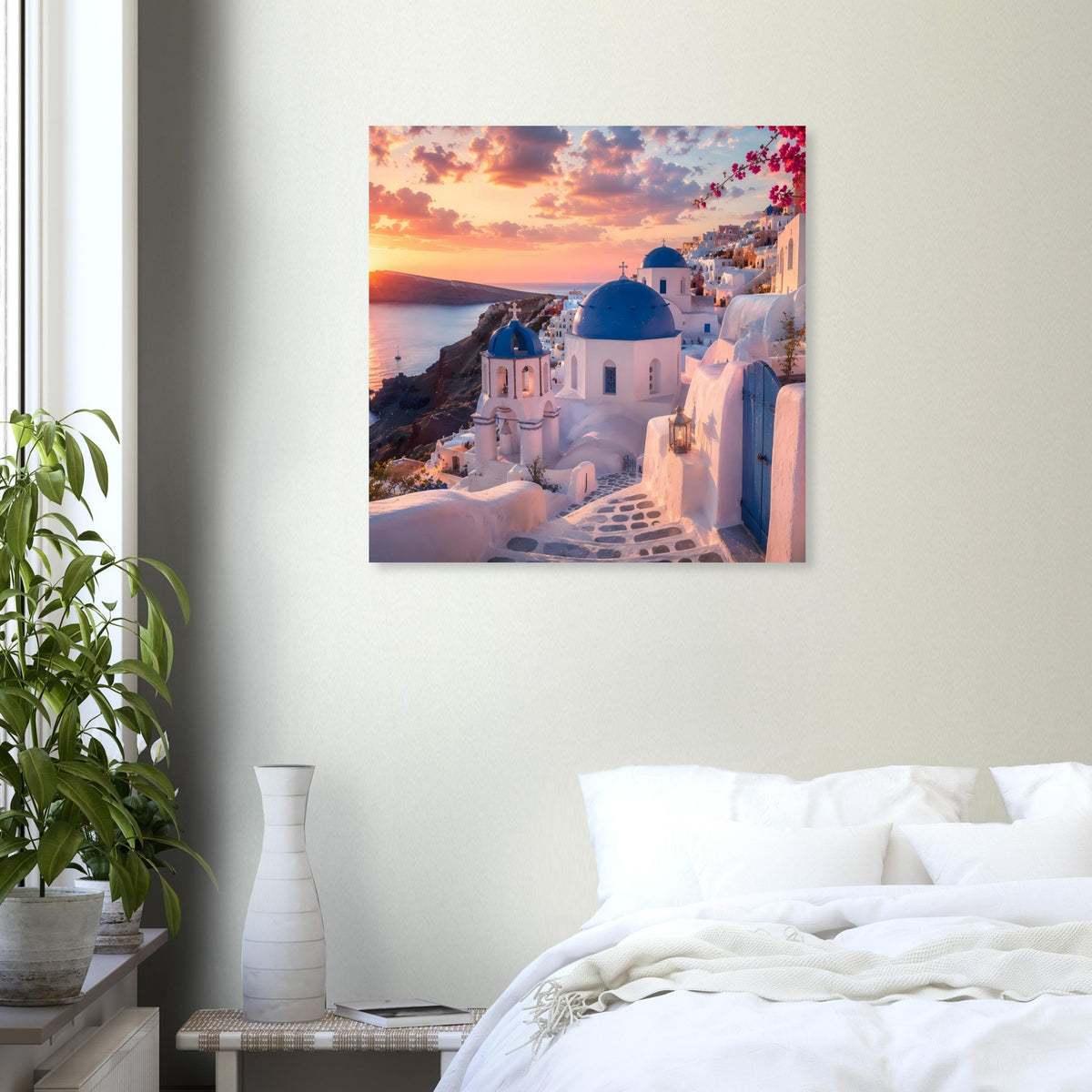 Wandposter mit Santorini-Motiv: weißblaue Häuser mit blauen Kuppeln, Sonnenuntergang