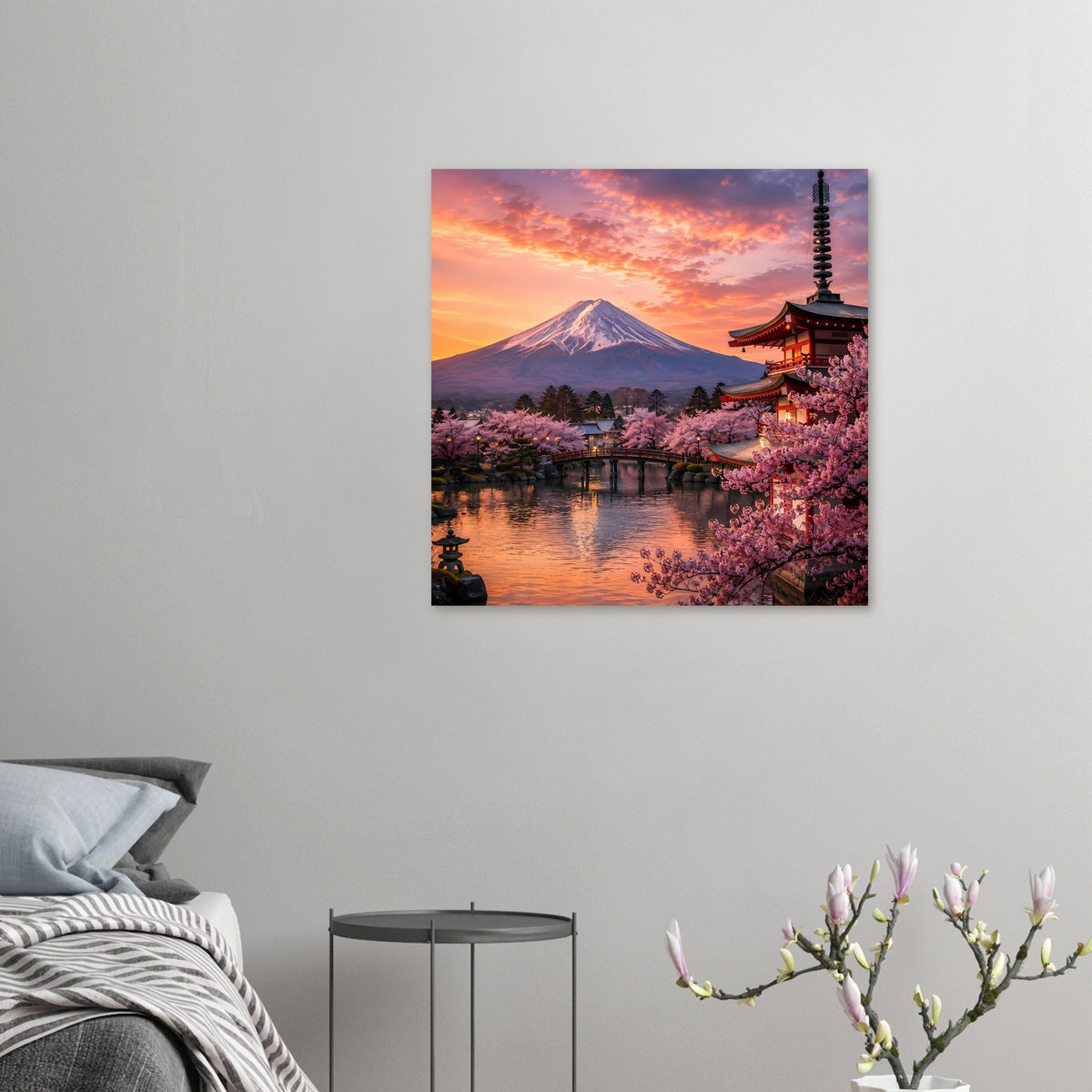 Kleines Poster mit Berg Fuji, Kirschblüten und japanischer Pagode im Abendhimmel