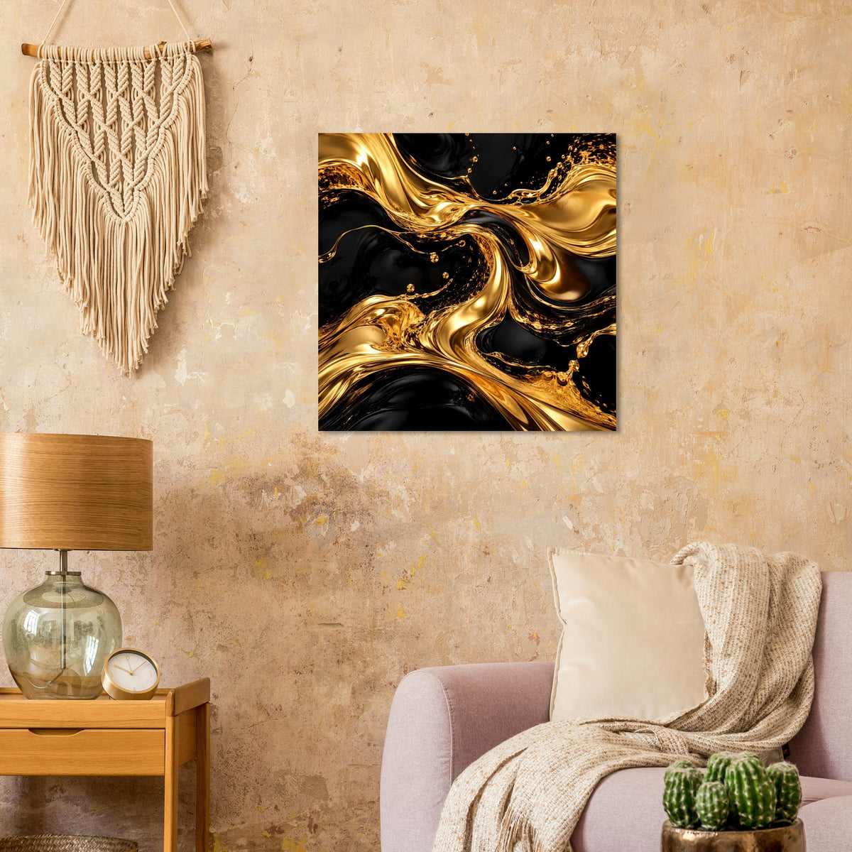 Quadratisches abstraktes Poster mit goldenen Wirbeln auf tiefem Schwarz, schwarz gerahmt