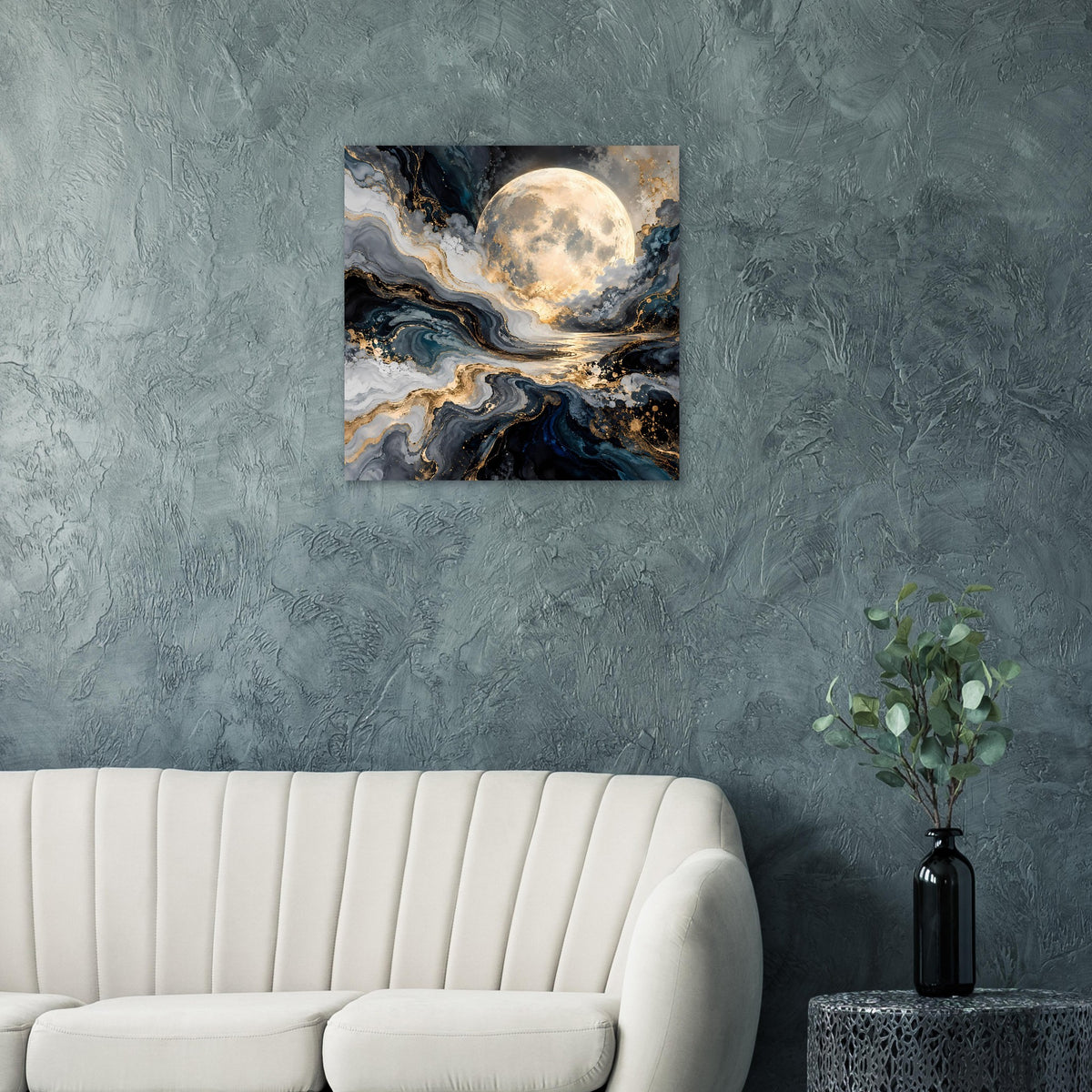 Quadratisches Poster mit Vollmond über dunkelblauen und goldenen Wellen
