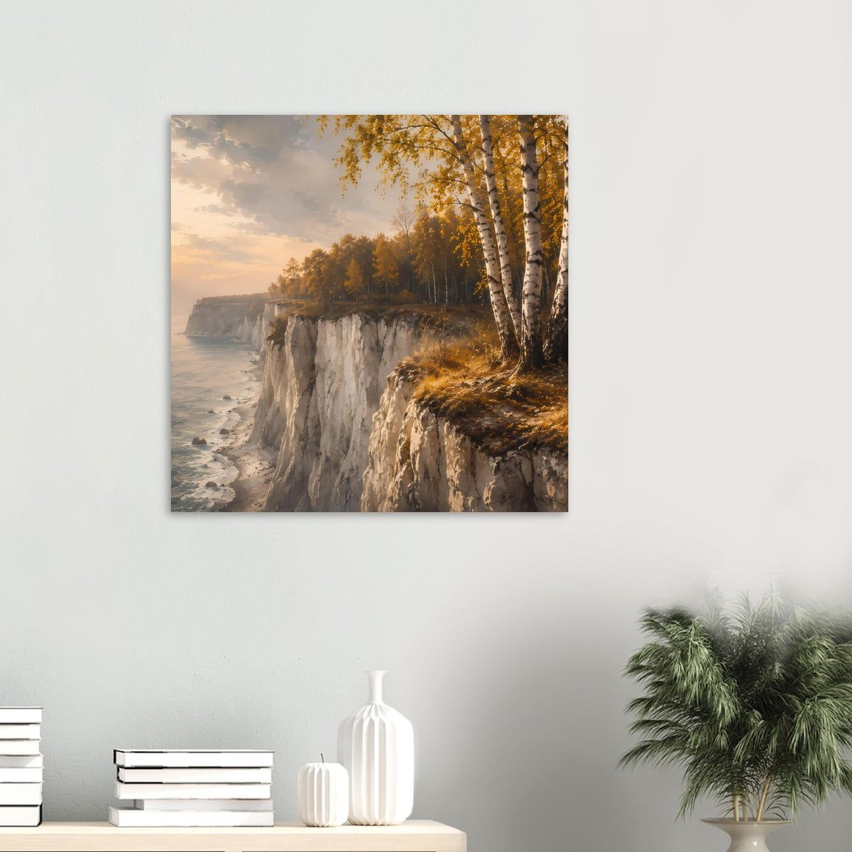 Mattes quadratisches Poster mit Küstenklippen und herbstlichem Uferwald