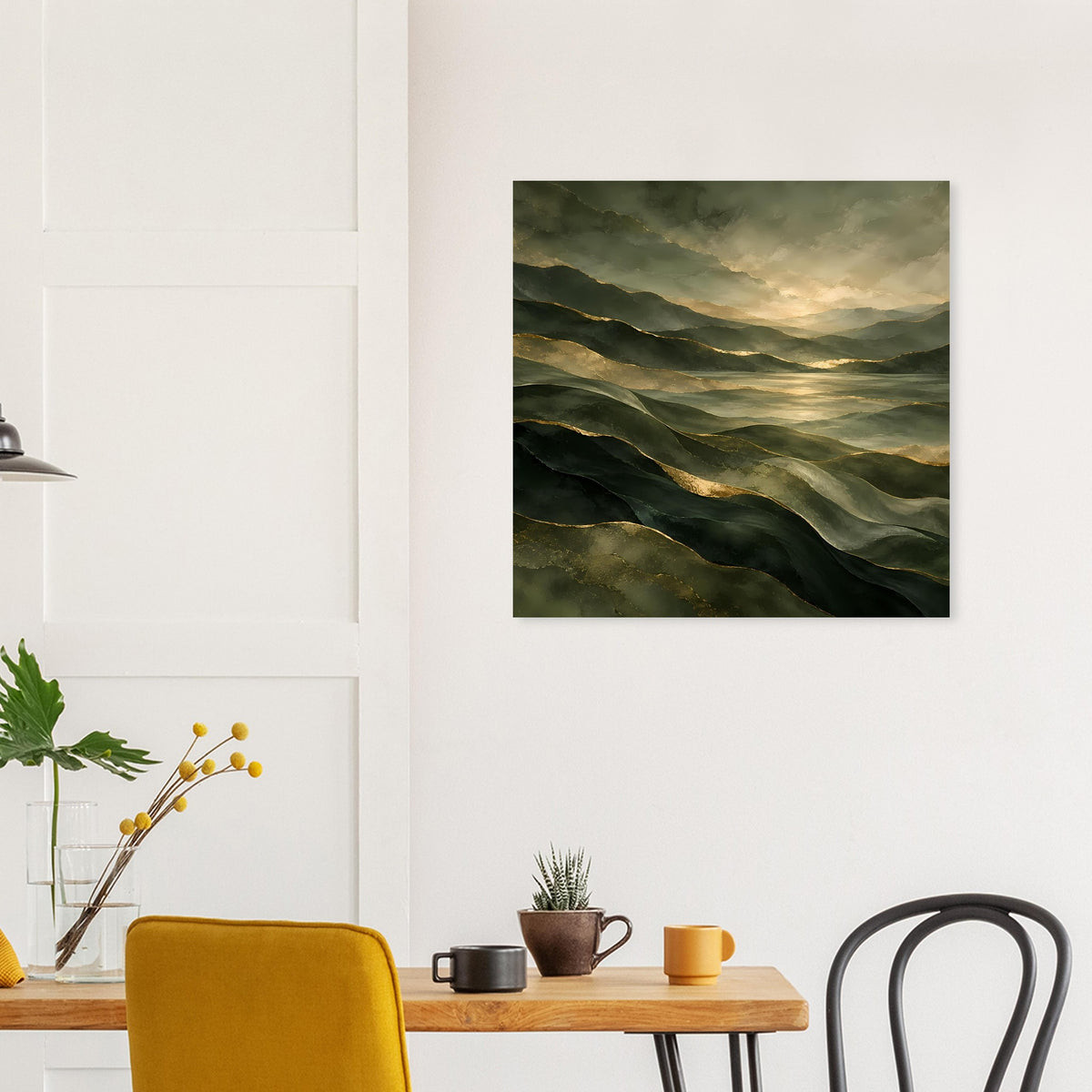 Landschafts-Poster mit grünen Hängen und goldener Abendstimmung, quadratischer Rahmen