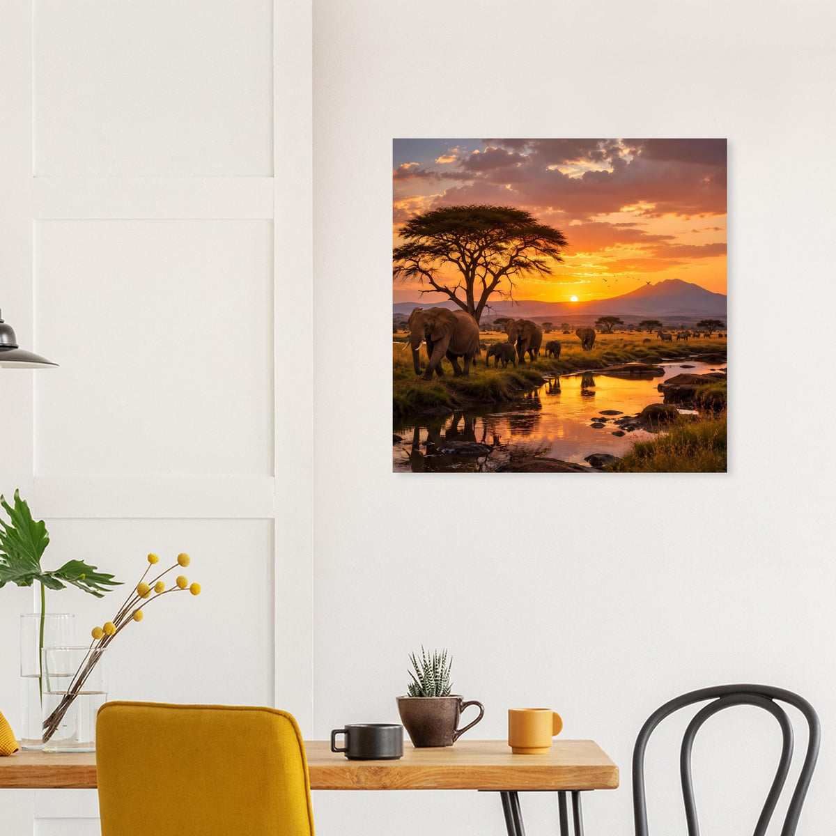 Quadratisches Poster mit Elefanten in der Savanne am Sonnenuntergang