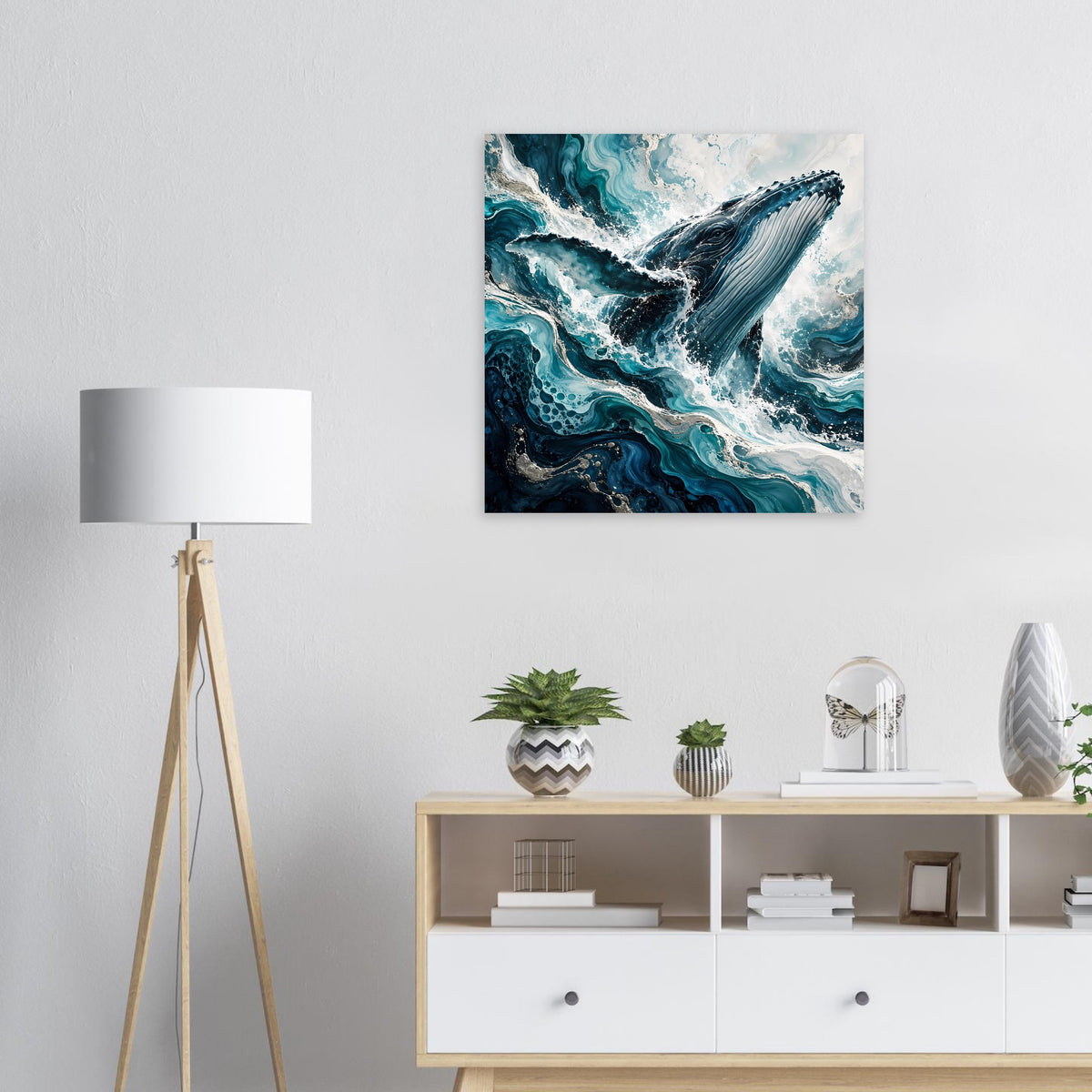 Quadratisches Ozean-Kunstposter: Wal springt aus blau-türkisen Meereswellen, dunkel gerahmt.