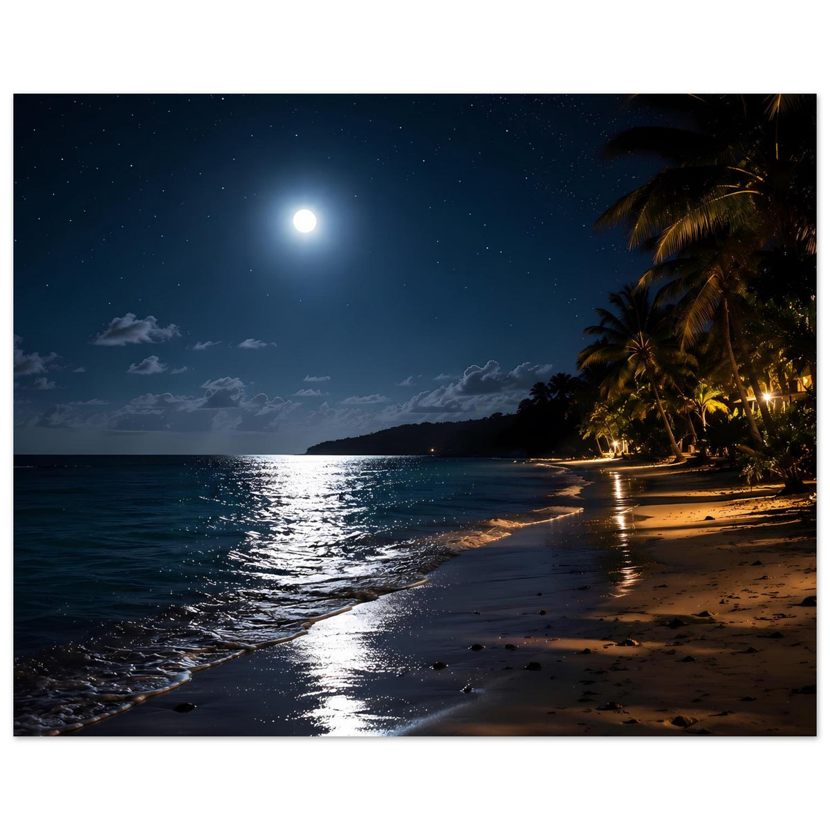 Querformat-Poster: reflektierender Strand bei Vollmond, dunkles Meer, Palmen, gerahmt