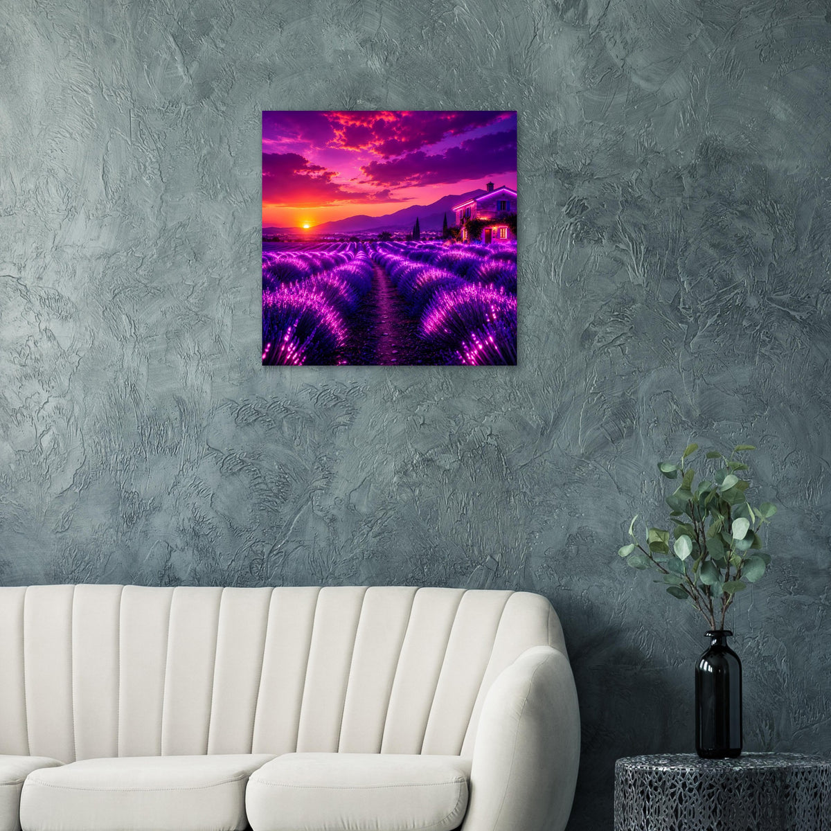Quadratisches Poster mit lila Lavendelfeld und Sonnenuntergang am Horizont