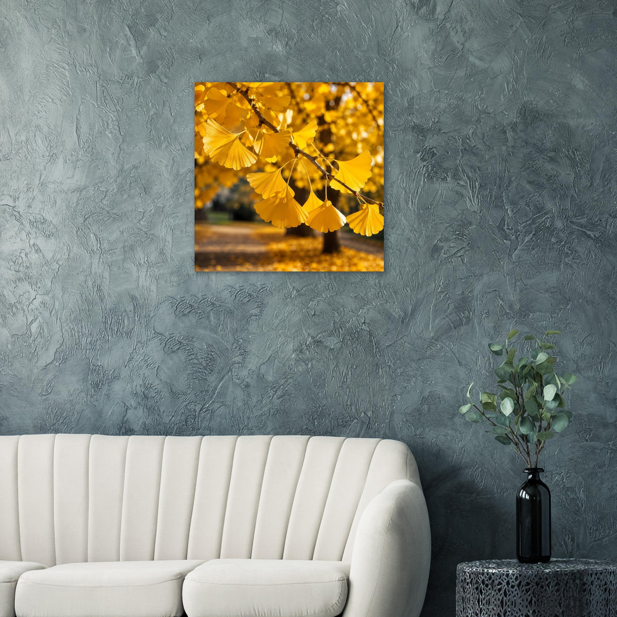 Poster mit goldenen Ginkgo-Blättern, quadratisches Motiv