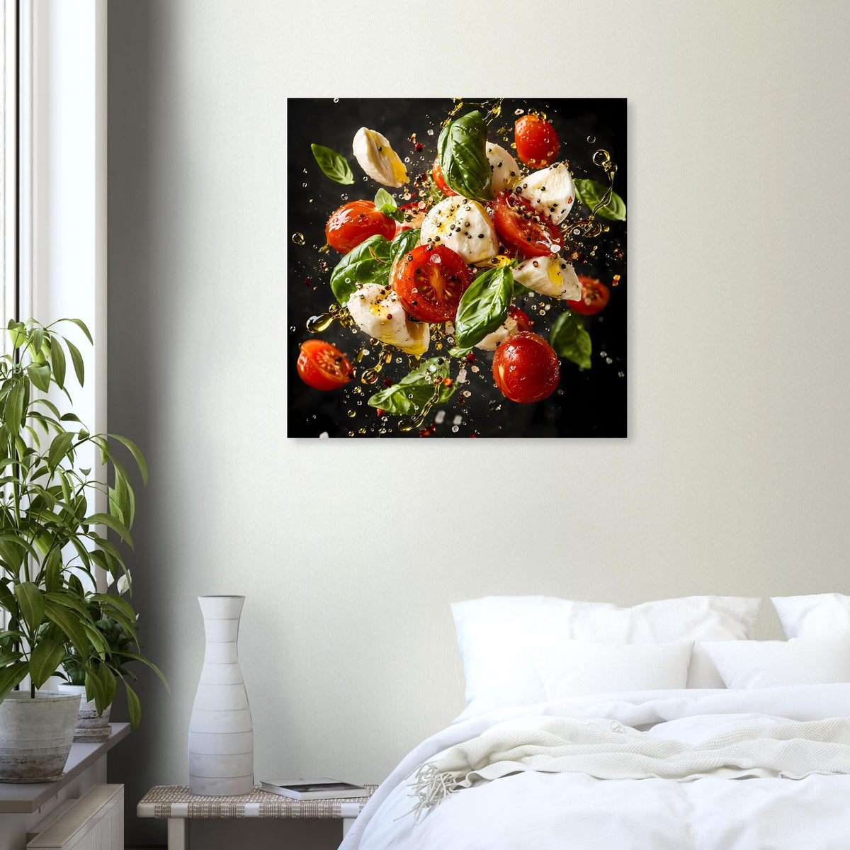 Gerahmtes quadratisches Wandposter mit Caprese-Salat aus Tomaten und Mozzarella
