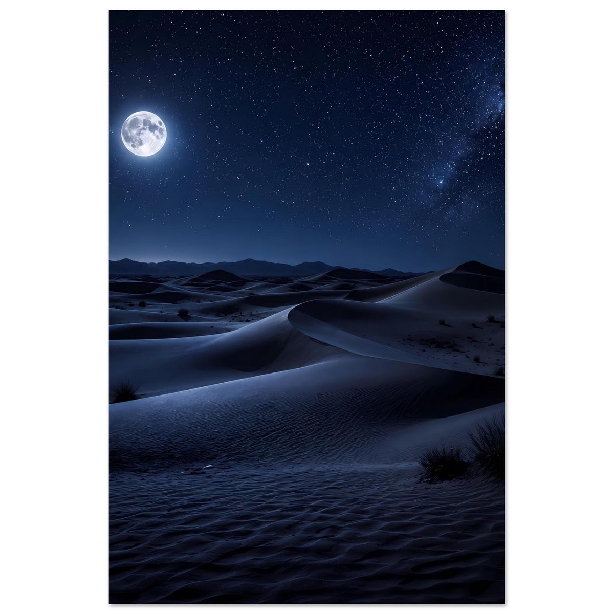 Poster mit dunklen Sanddünen, Vollmond und Milchstraße im Nachthimmel