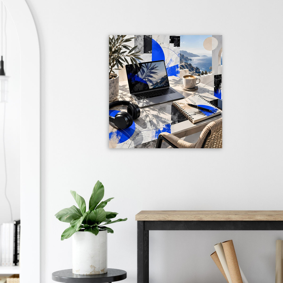 Quadratisches Wandbild mit abstrakter Küsten-Collage: blaue Flächen und Küstenlandschaft