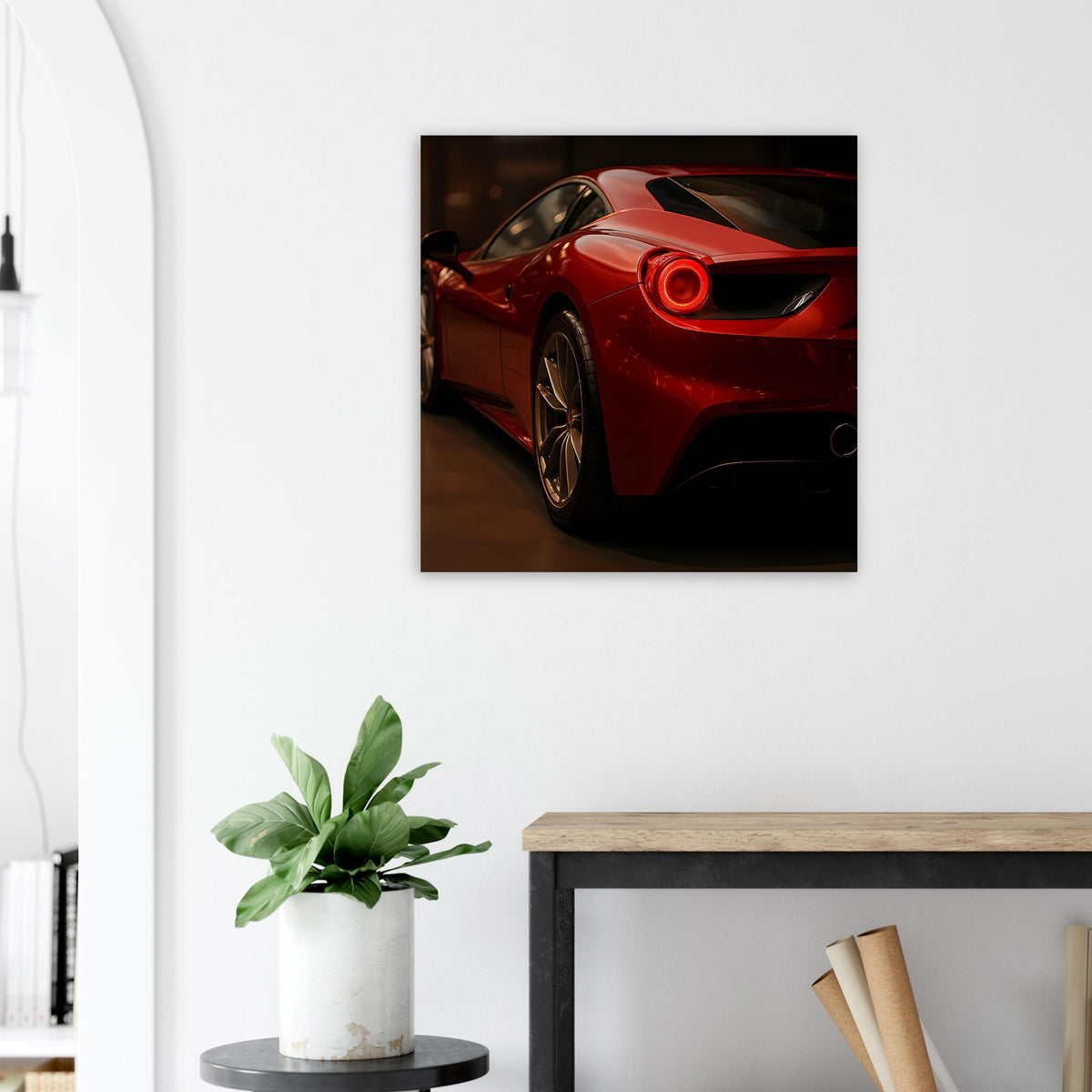 Autoposter: roter Sportwagen mit leuchtendem Rücklicht, im schwarzen Rahmen
