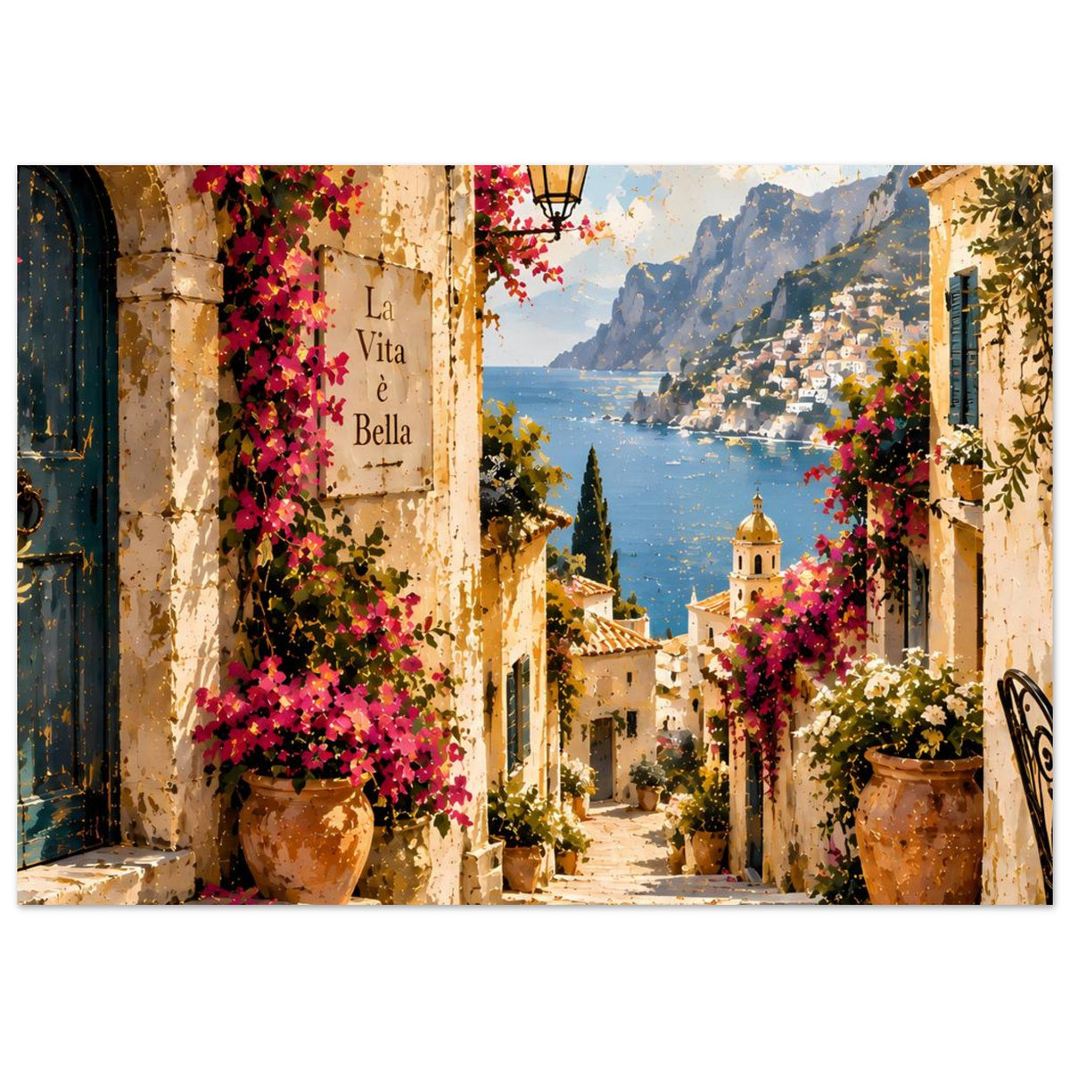 Poster mit italienischer Gasse, roten Blüten an der Wand, Laterne und Bergkulisse am Wasser