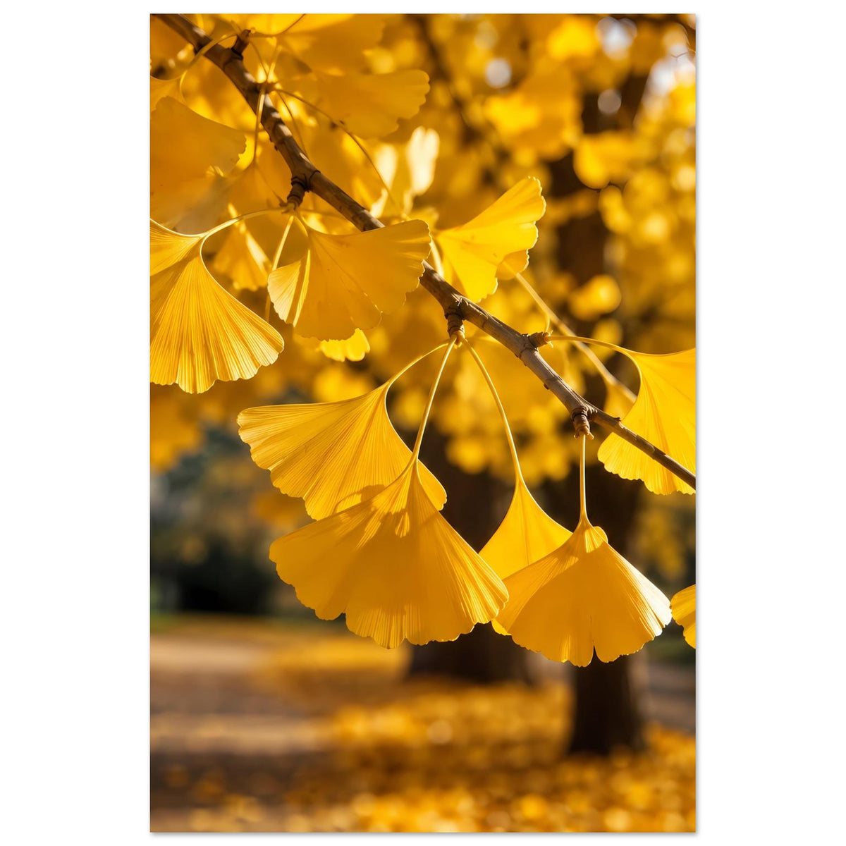 Hochformat-Poster mit goldenen Ginkgo-Blättern und verzweigtem Ast