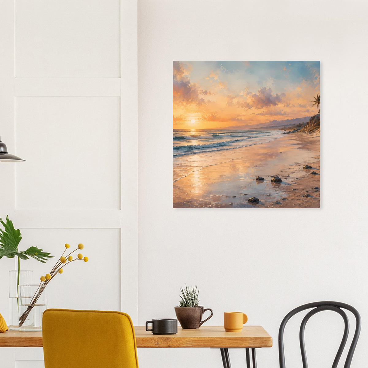 Quadratisches Strandposter mit Sonnenuntergang über dem Meer und Strandlandschaft