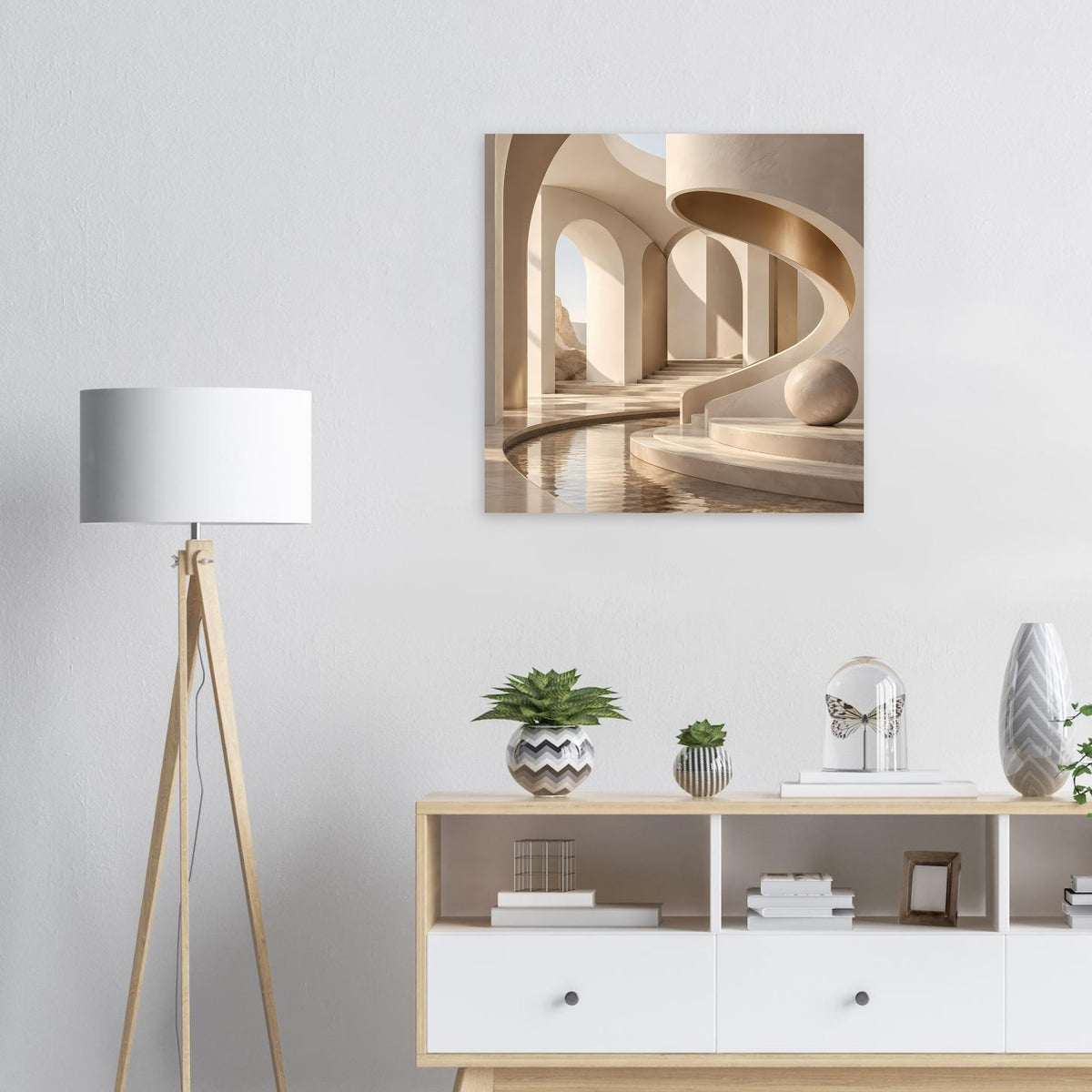 Architekturposter: Arkadengang mit sandfarbenen Bögen und glatter Stein-Kugel
