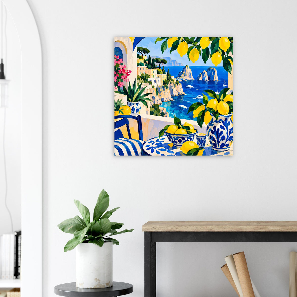 Gerahmtes Poster mit Küstenlandschaft, gelbe Zitronenblätter, blaues Wasser und Pflanzen