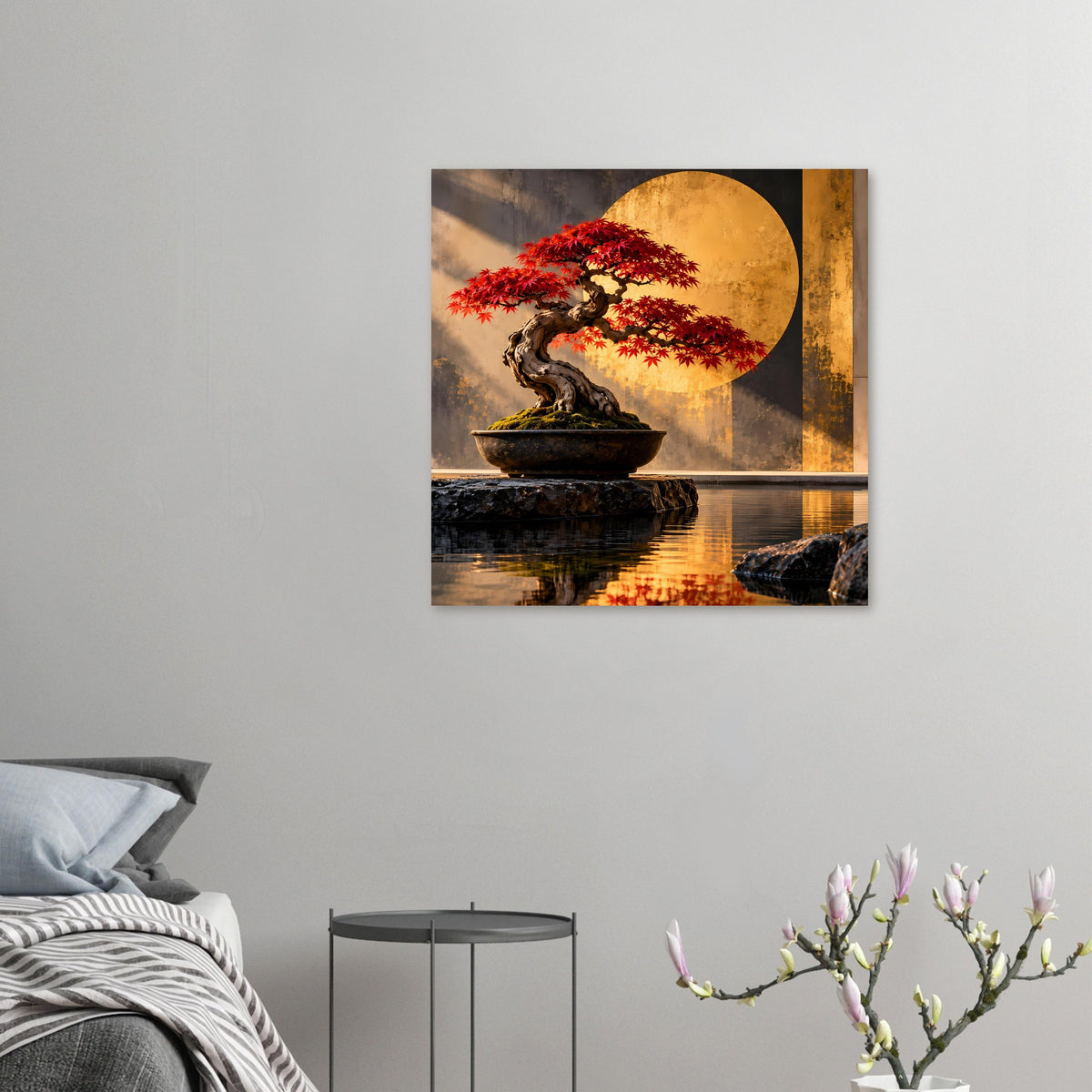 Kleines Bonsai-Poster: roter Ahornbaum in dunkler Schale vor goldenem Mondmotiv
