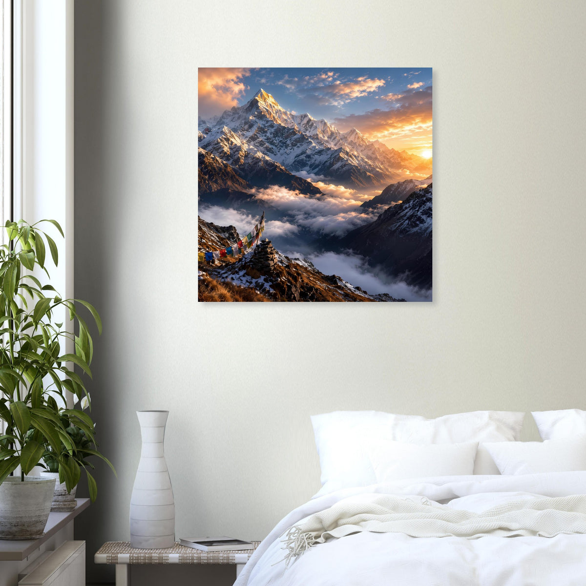 Quadratisches gerahmtes Poster mit Berggipfeln und goldenem Sonnenaufgang