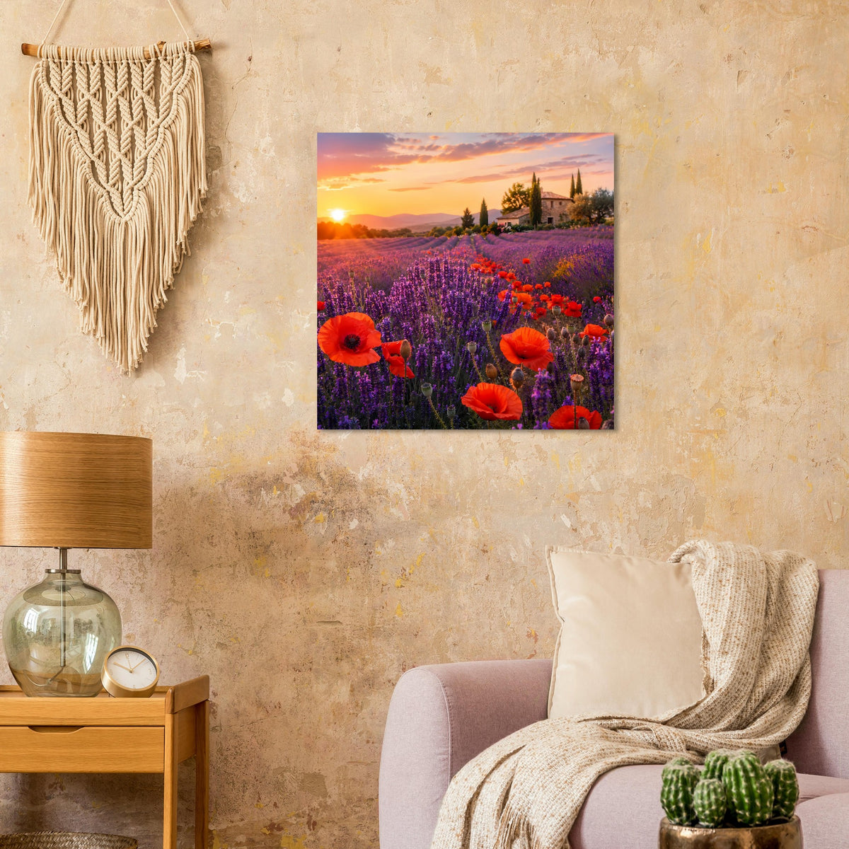 Quadratisches Wandposter mit Lavendelfeld, roten Mohnblumen und goldenem Sonnenuntergang