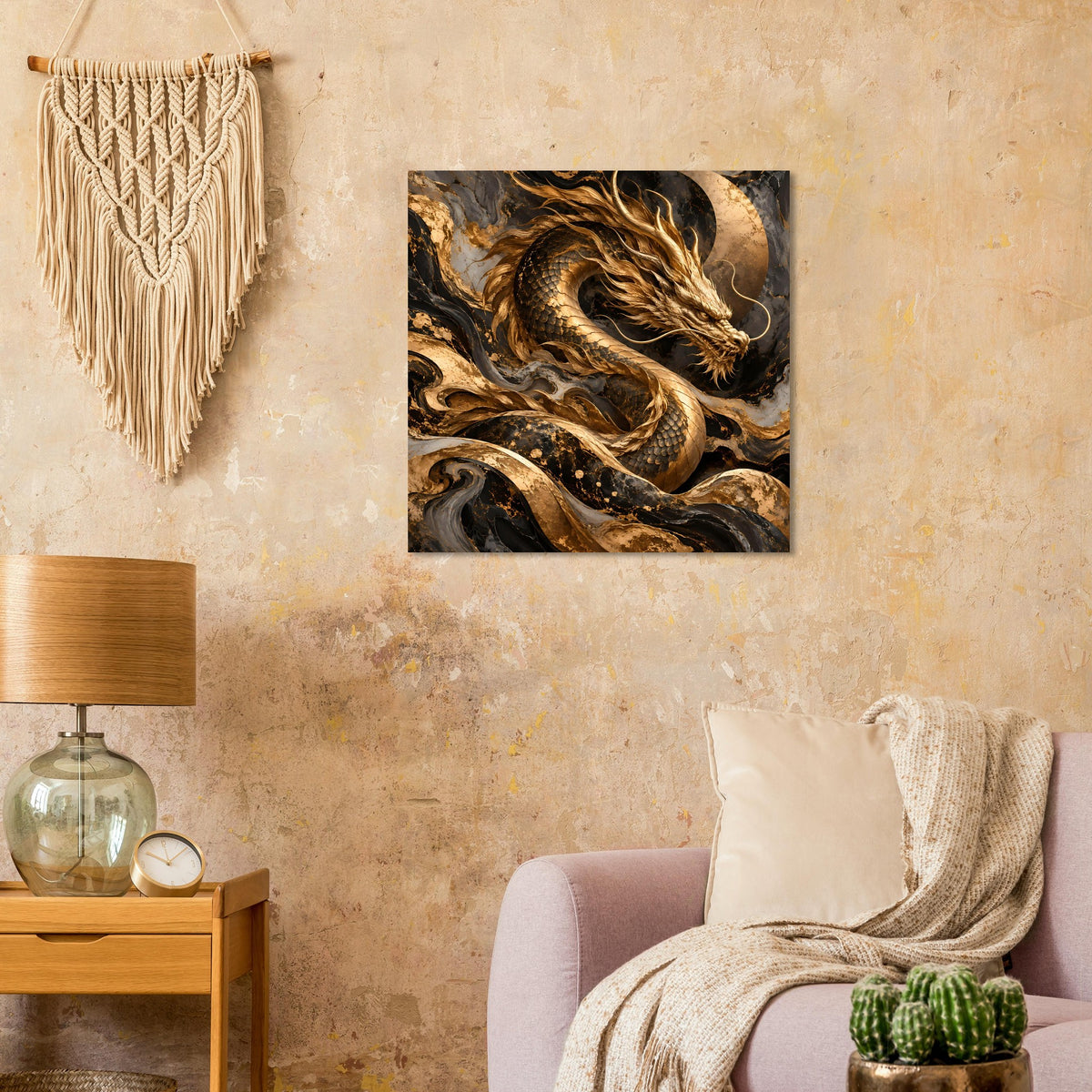 Quadratisches Fantasy-Poster mit goldenem Drachen, kompakte Ansicht des Schlangenkörpers