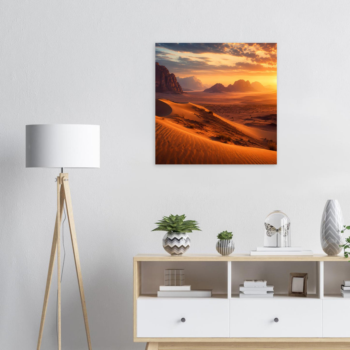 Wandposter mit Wüstenhügeln und orangefarbenem Sonnenuntergang, quadratisch