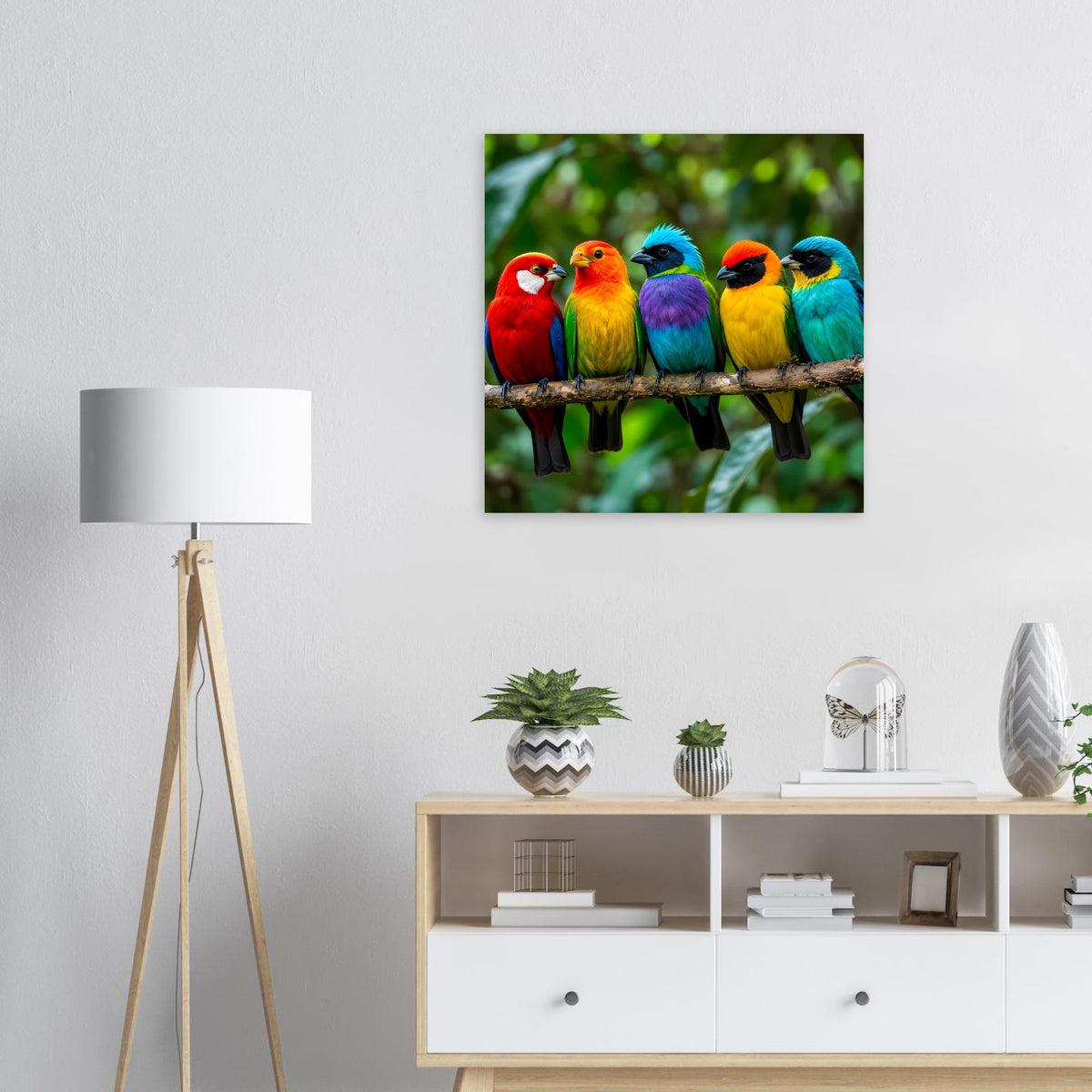 Kleines Poster mit fünf farbenfrohen tropischen Vögeln auf waagerechtem Ast