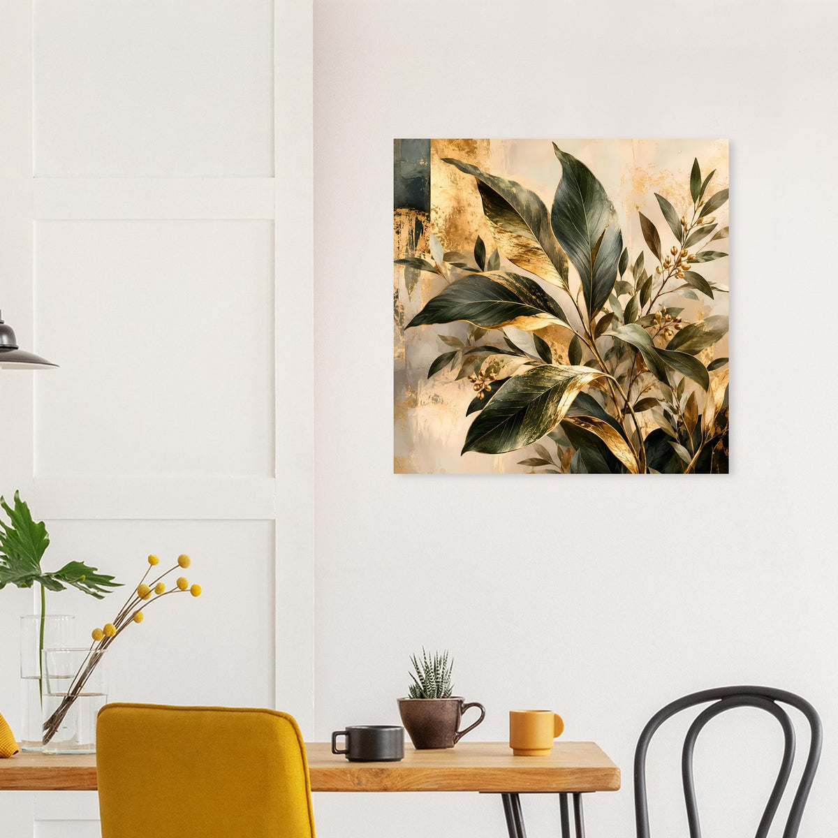 Quadratisches Poster mit botanischen Zweigen und goldenen Akzenten, üppiges Blattwerk
