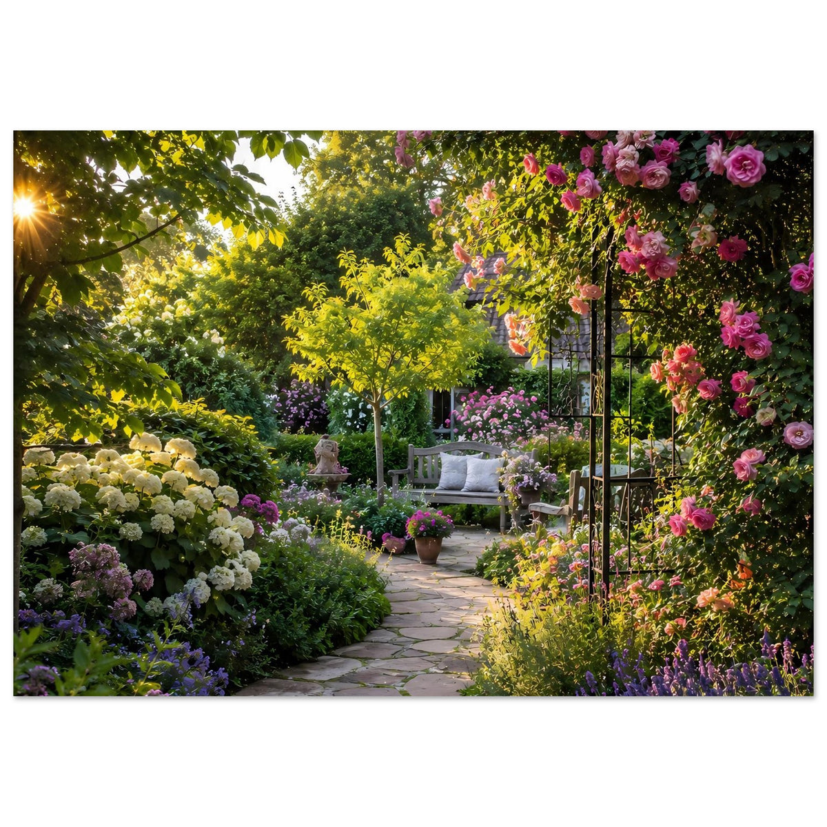 Blumenmotiv-Poster mit Gartenweg, Rosenblüten und dichtem Grünbeet