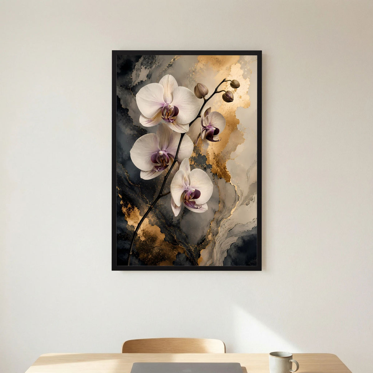 Weiße Orchideen mit Gold | Elegante Blüten auf Marmoroptik | Poster Hochformat