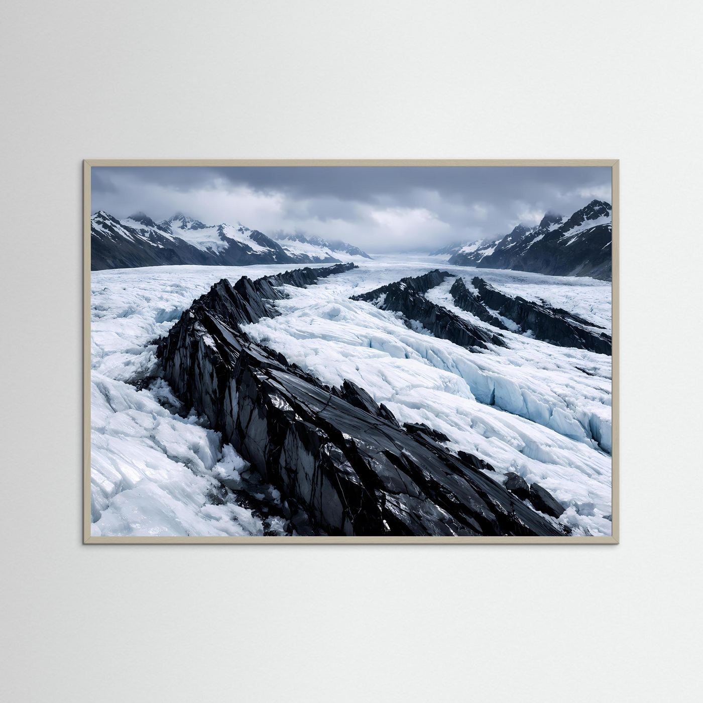 Gletscher-Panorama-Poster im Querformat mit grauem Rahmen