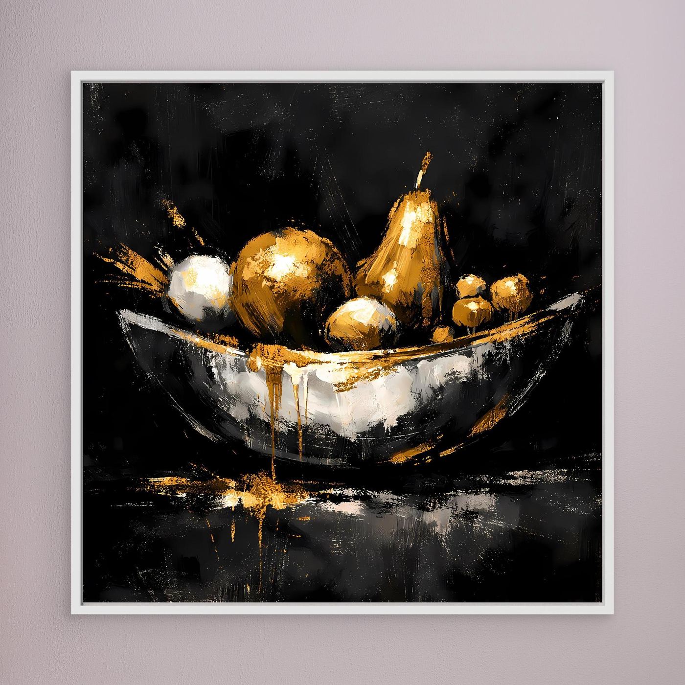 Leinwand Elegante Obstschale in Gold und Silber | Modernes Luxus Stillleben Wandbild