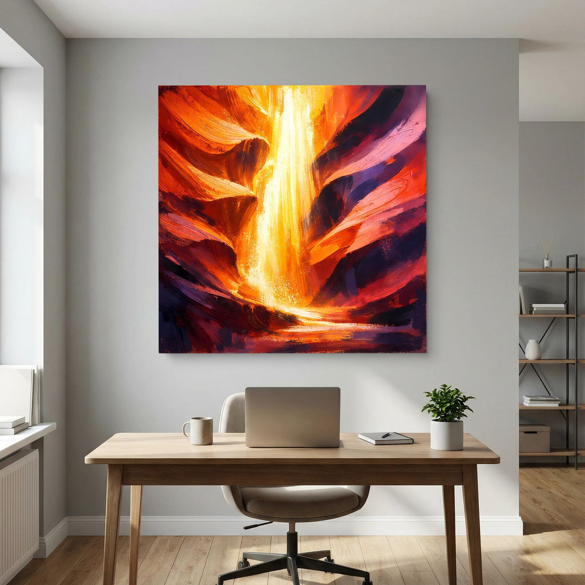 Leinwand-Wandbild mit zentralem Lichtstrahl und Pinselstrichen in orange, gelb und dunkelblau