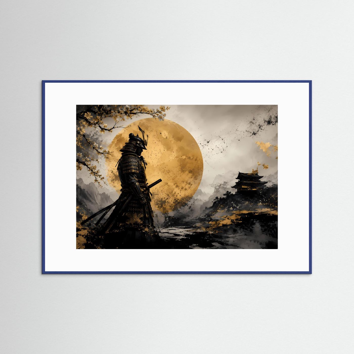 Einsamer Samurai vor goldenem Mond | Japanische Kunst & Kirschblüten Poster