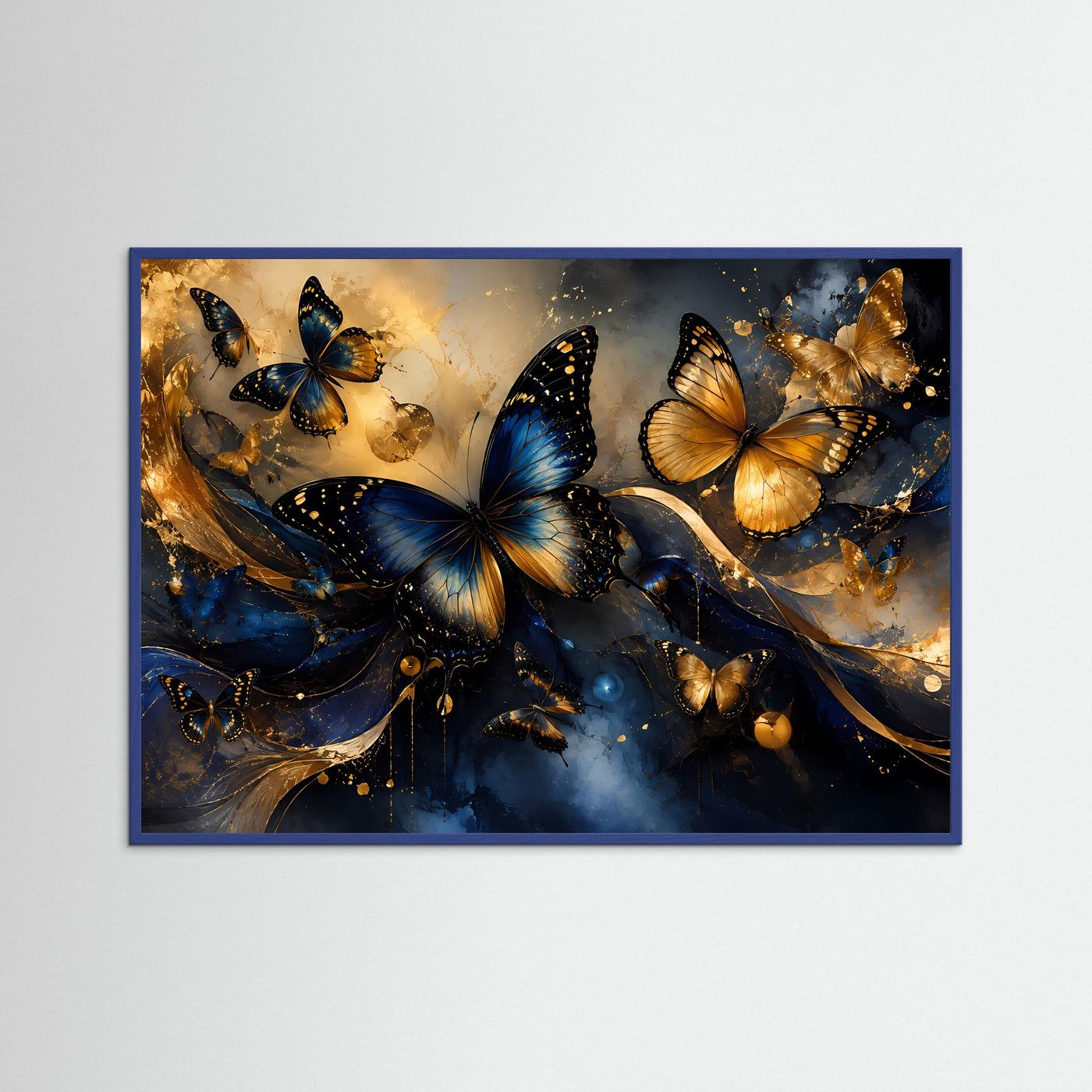 Goldene & Blaue Schmetterlinge | Luxuriöse abstrakte Schmetterlingskunst in Gold und Dunkelblau