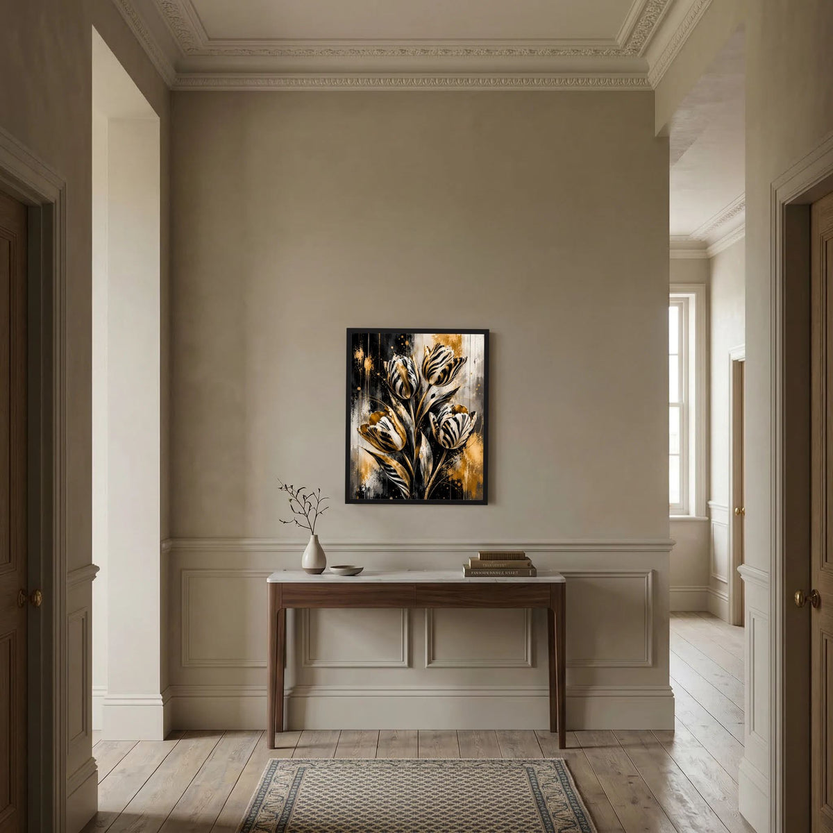 Poster im schwarzen Rahmen: abstrakte Tulpen in Schwarz, Weiß und goldenen Farbspritzern, hochformat