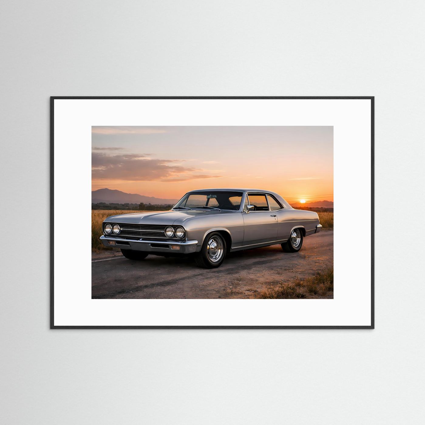 Poster im Querformat mit silbernem US-Oldtimer, weißem Passepartout und schwarzem Rahmen
