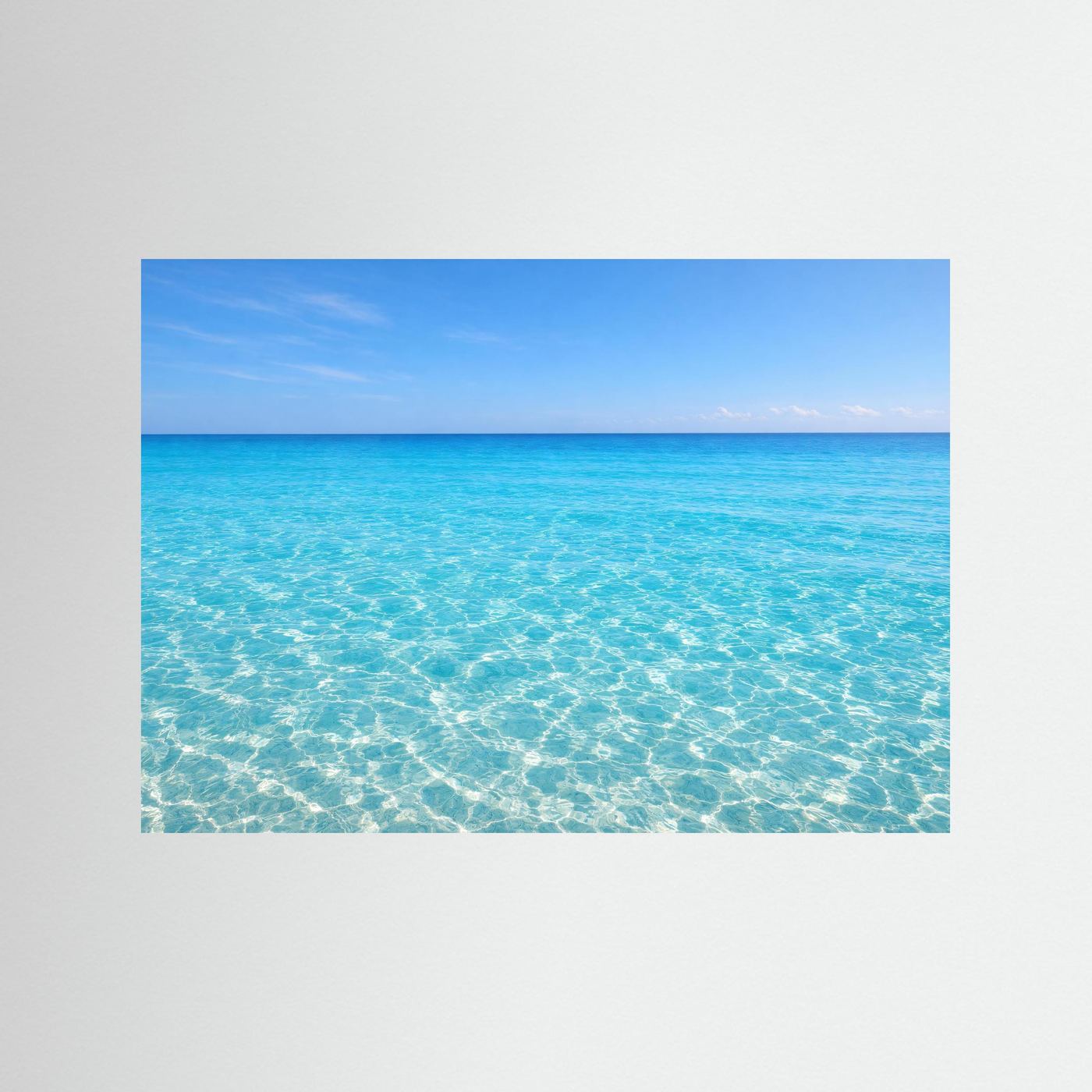 Posterdruck mit türkisblauem Meer und klarer Wasseroberfläche