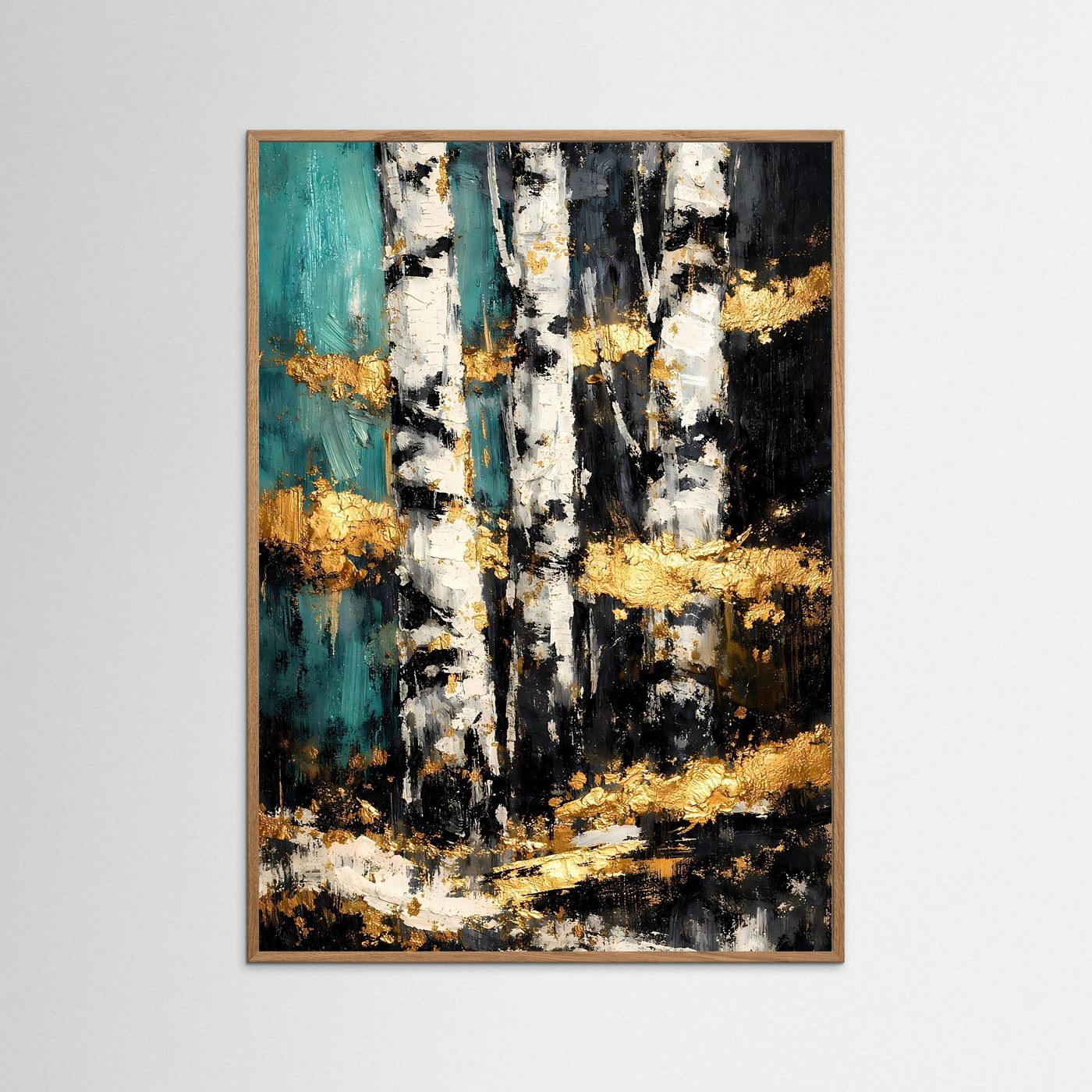 Abstraktes Naturposter mit Birkenstämmen im hellen Eichenholzrahmen, türkis, schwarz, gold.