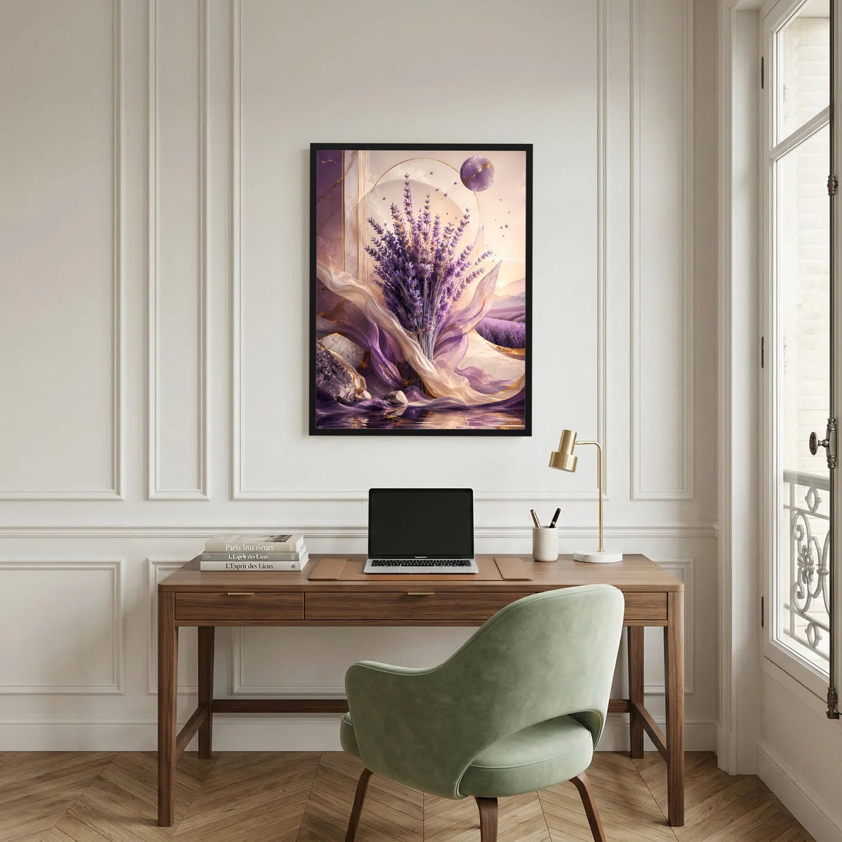 Lavendel-Poster im Hochformat mit violetten Blüten, mondähnlichem Kreis und Goldtönen