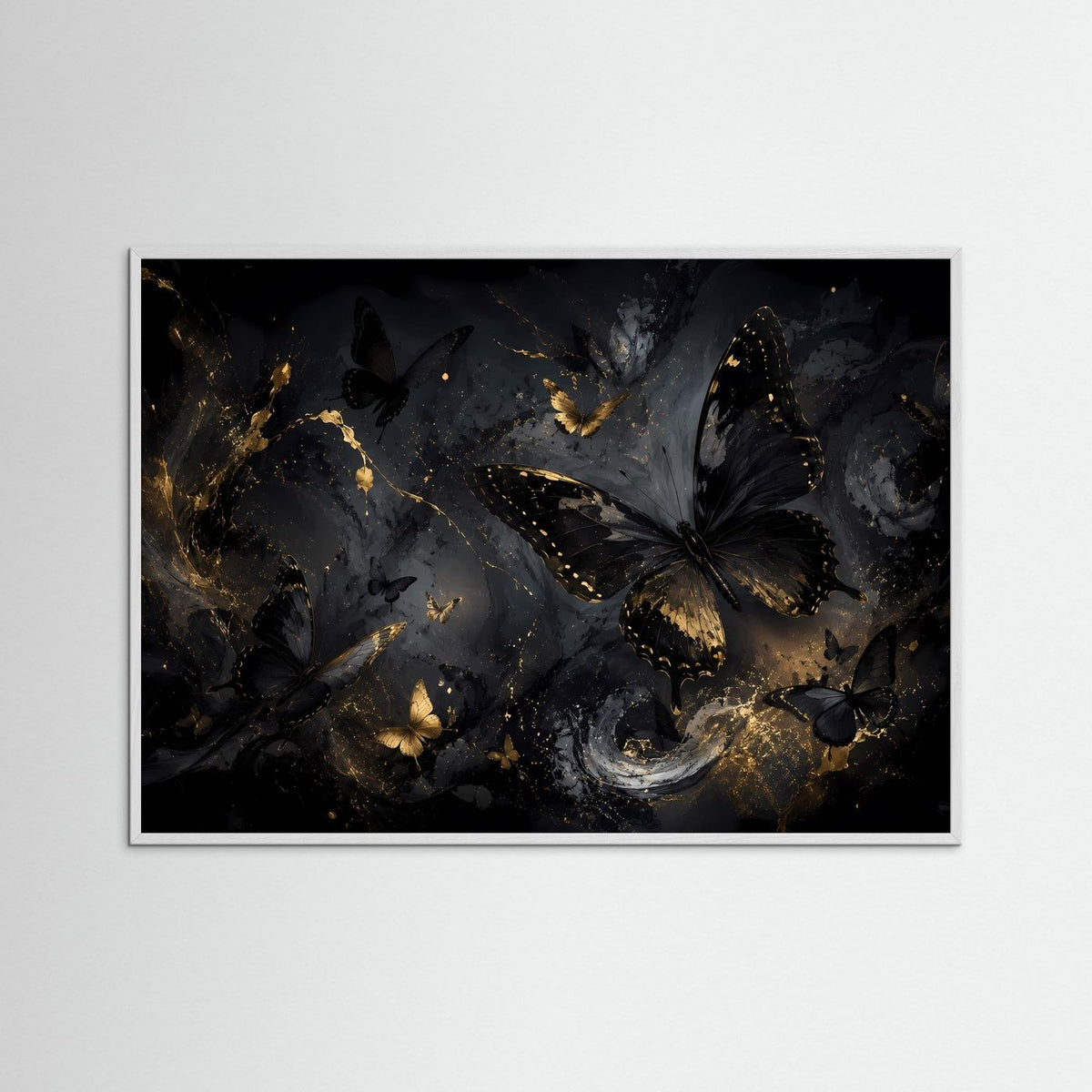 Schmetterlings-Wandbild mit hellem Holzrahmen und dunklem Gold-Schmetterlingsmotiv