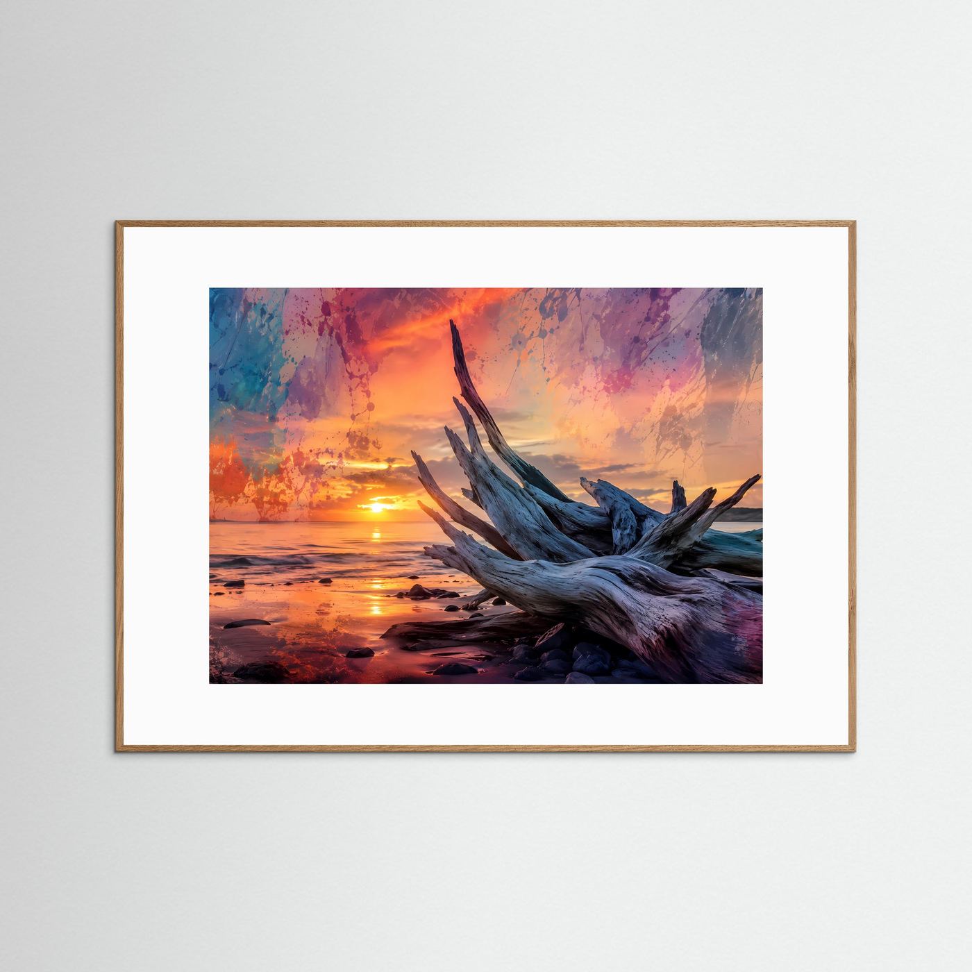 Treibholz am Strand bei Sonnenuntergang | Modernes Küsten & Natur Poster im Querformat