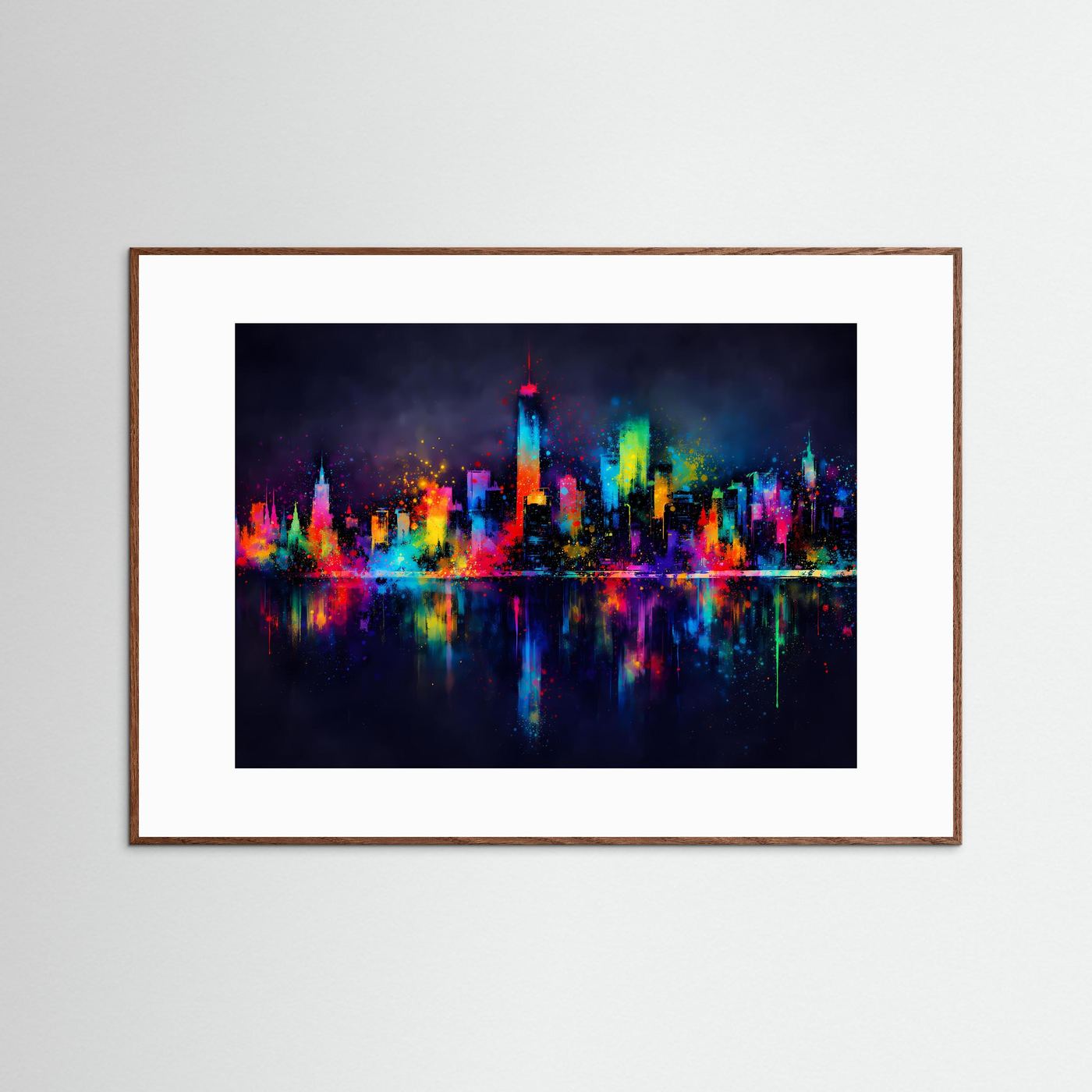 Gerahmter Skyline-Kunstdruck mit bunter Nachtstadt und Spiegelung, brauner Eichenrahmen