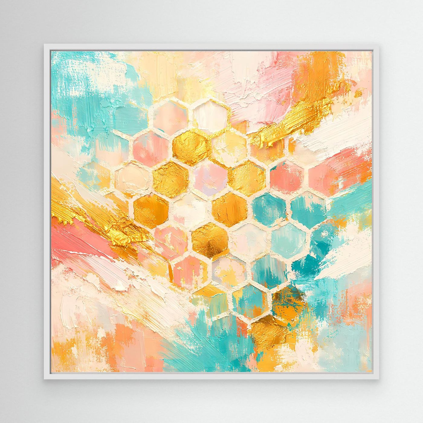 Leinwandbild mit Bienenwaben-Muster in Pastellfarben, mit hellem Rahmen