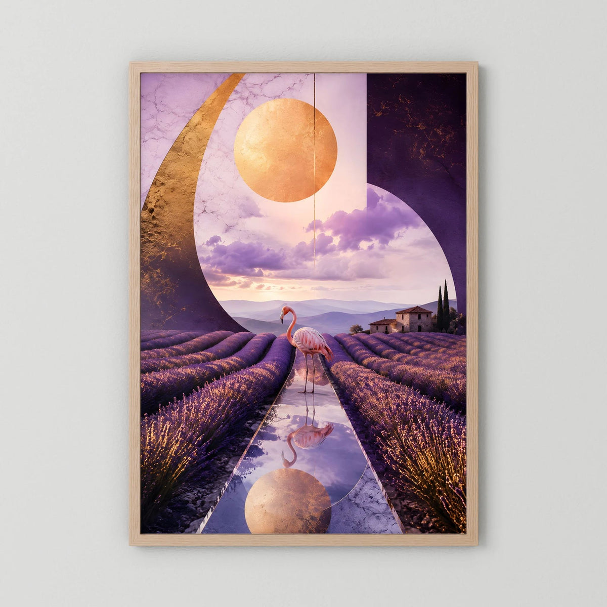 Kunstposter Flamingo im Lavendelfeld, violette surreale Landschaft, Holzrahmen