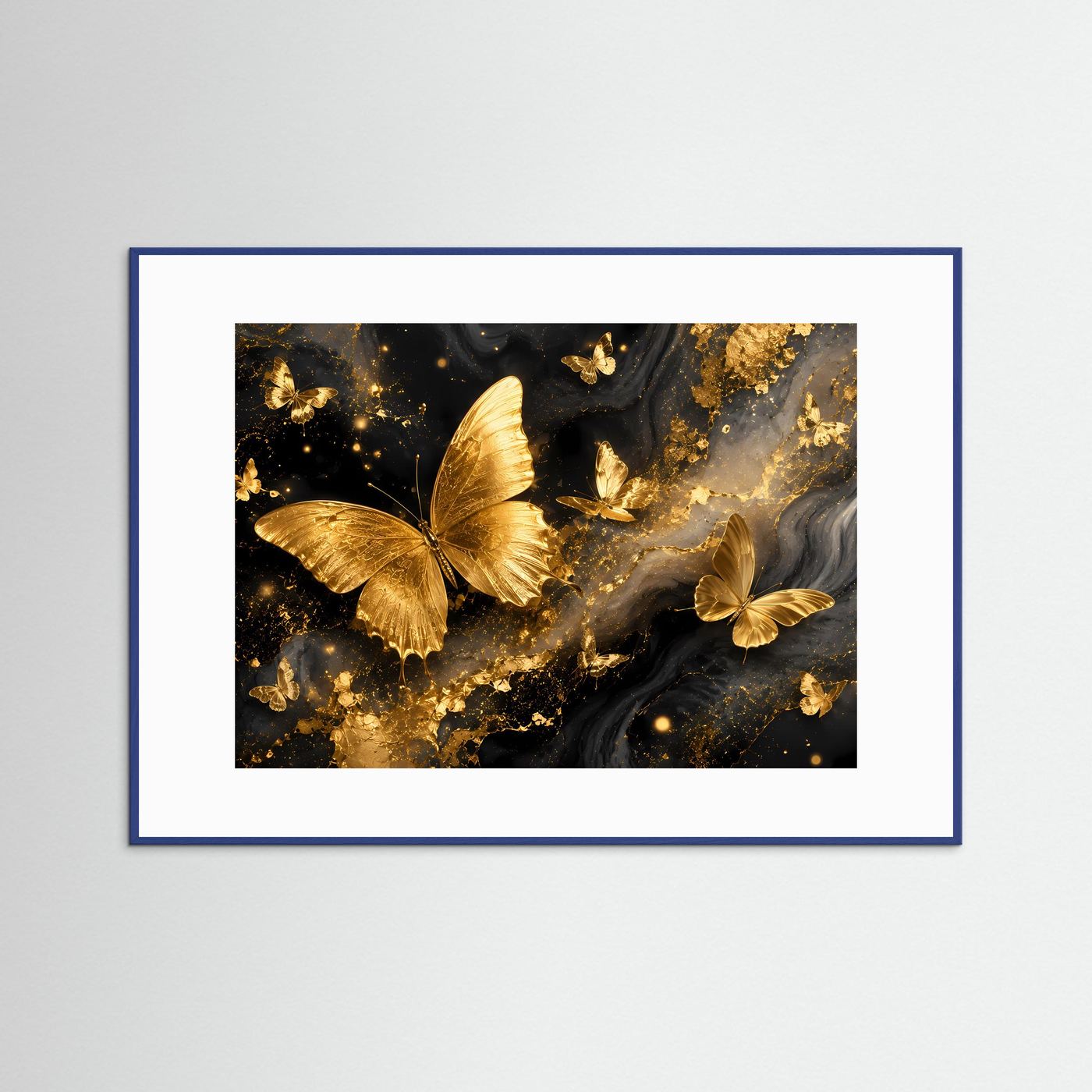 Goldene Schmetterlinge Poster | Luxuriöse Schmetterling Wandkunst in Gold | Abstrakte Schwarz Gold Kunst | Elegantes Premium Leinwandbild | Moderne Wall Art